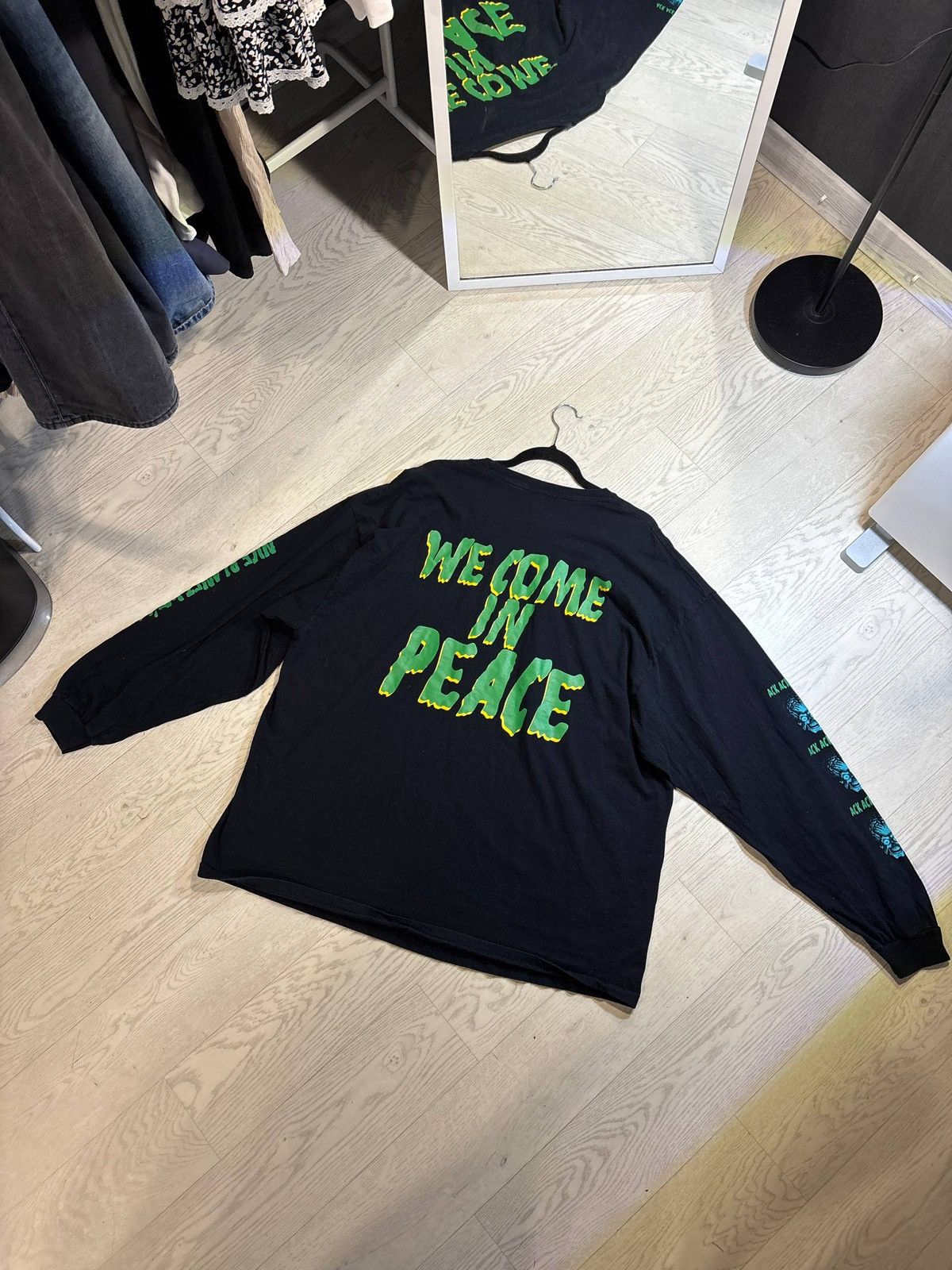 Band Tees Mars Attack long sleeve Size:3XL (XXXL) Size US XXL / EU 58 / 5 - 3 Thumbnail