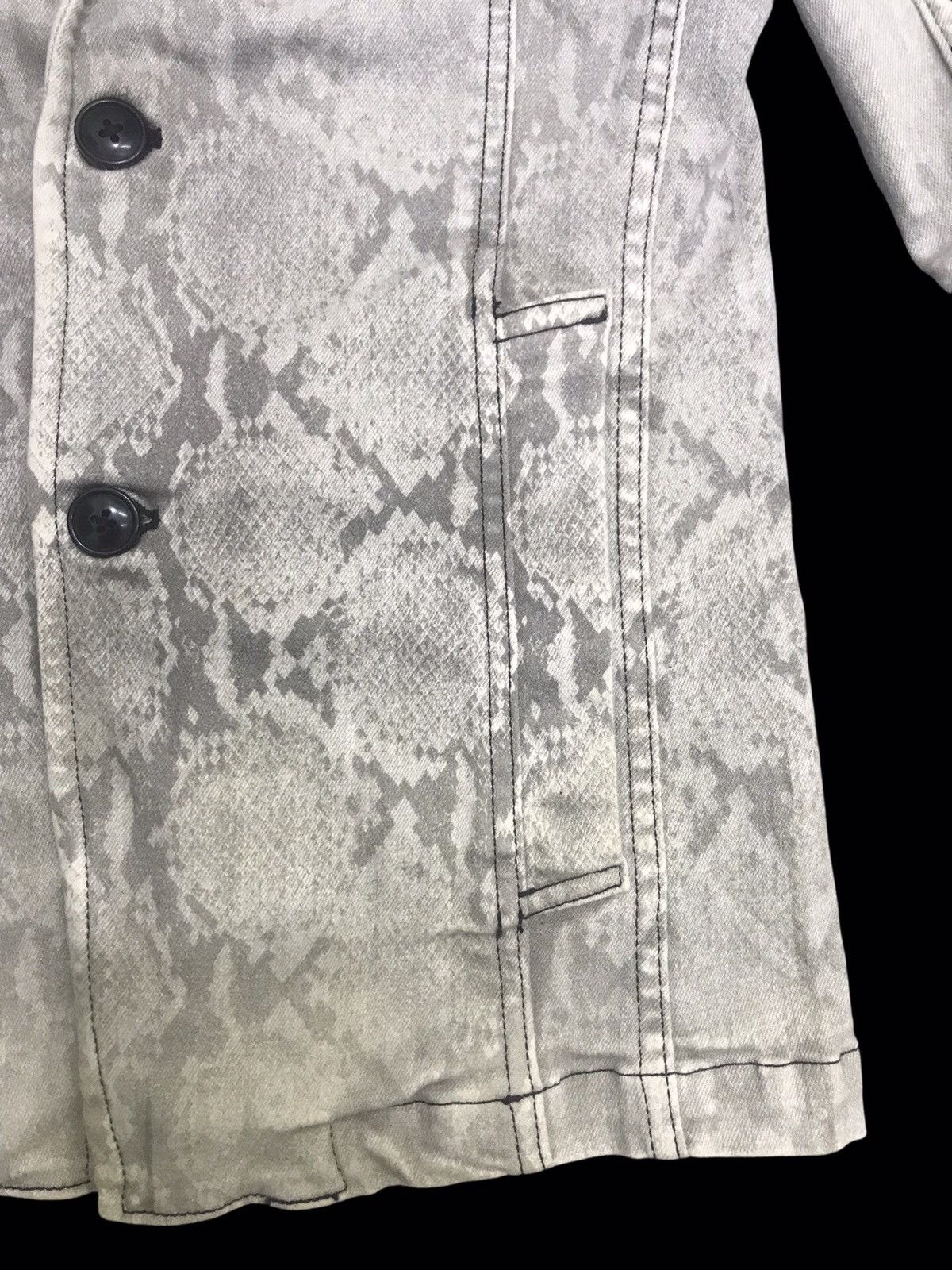 Tornado Mart 💥VERY RARE💥TORNADO MART SNAKESKIN SKINNY FIT JACKET F362 Size S / US 4 / IT 40 - 11 Thumbnail