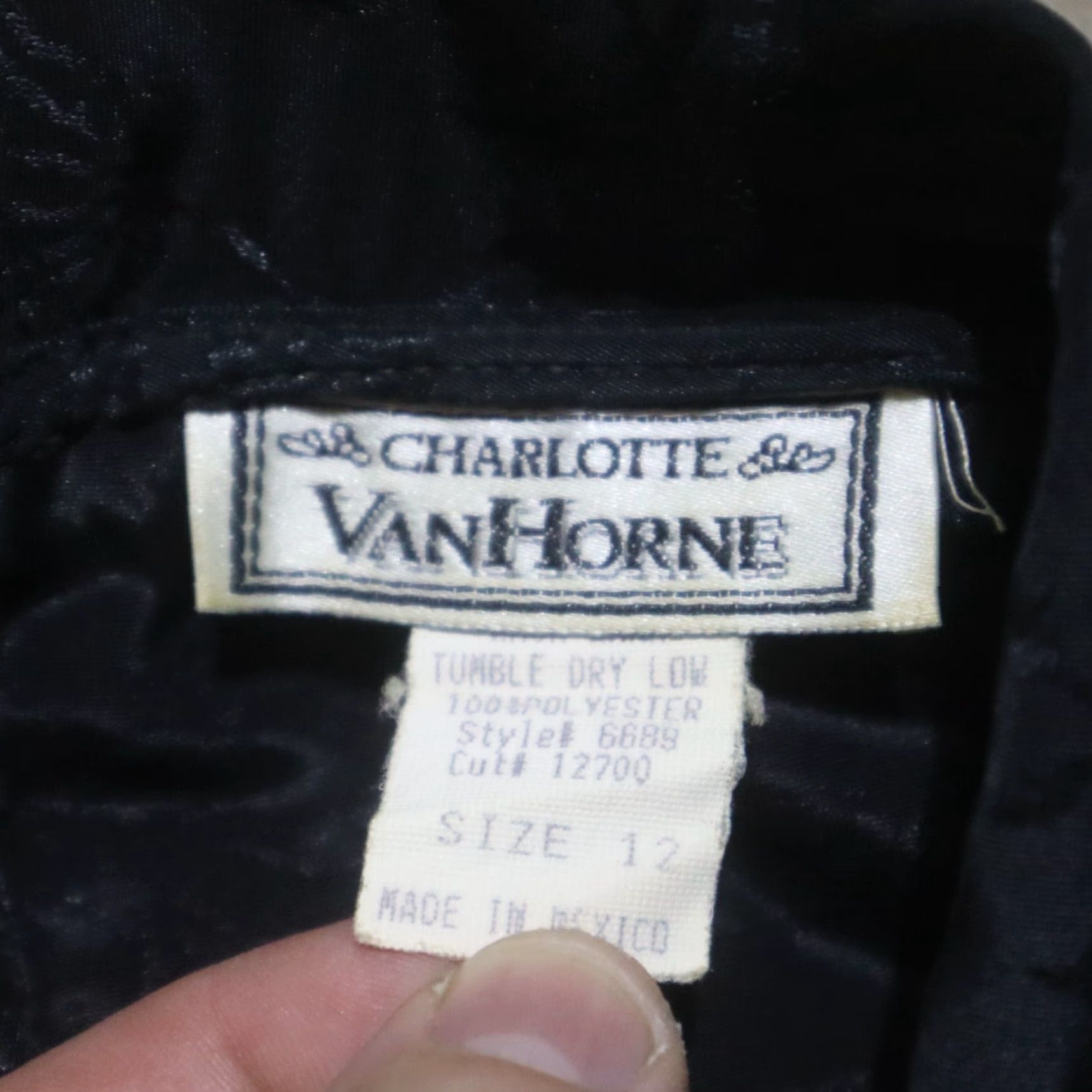 Vintage VINTAGE CHARLOTTE VAN HORNE Shirt Women Size 12 Black Satin Button-Up Size XL / US 12-14 / IT 48-50 - 4 Thumbnail