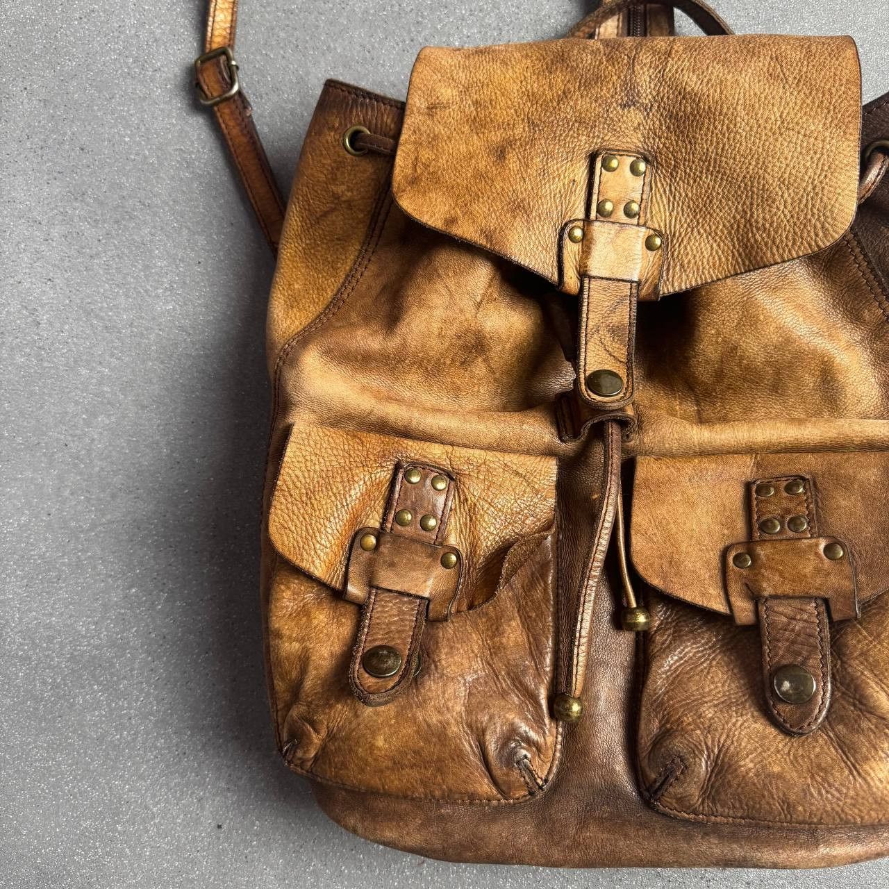Japanese Brand × Vintage Avant Garde Faded Leather Backpack Size ONE SIZE - 4 Thumbnail