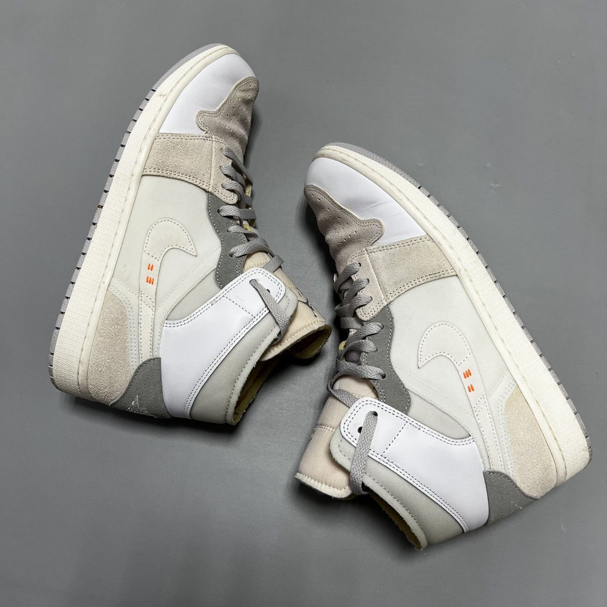 Jordan Brand × Nike Nike Air Jordan 1 Mid SE Craft sneakers shoes Size US 12 / EU 45 - 6 Thumbnail