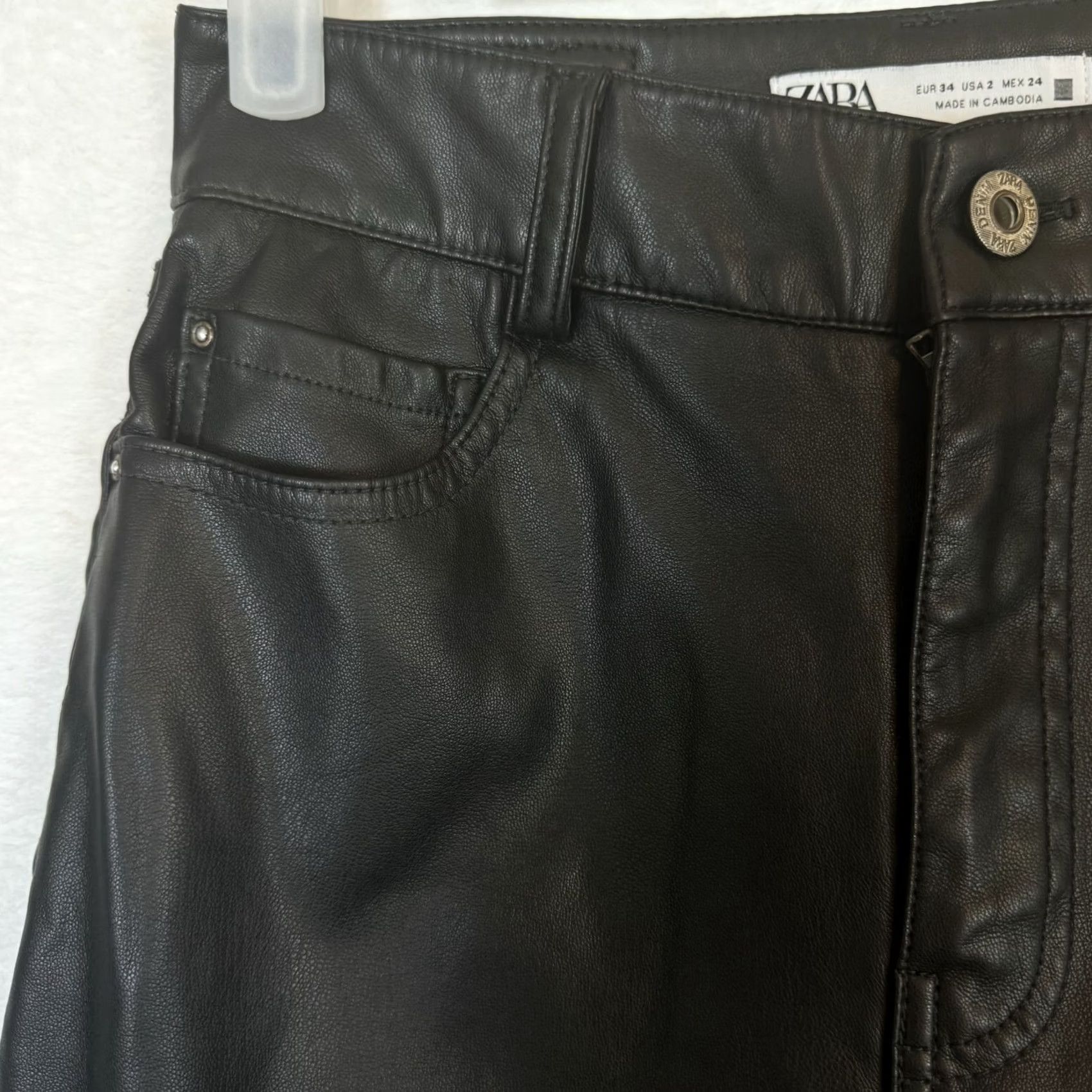 Zara ZARA Black Faux Leather High-Rise Skinny Pants, Size 2, 5-Pocket, Regular, Womens, Casual, 26in Waist, 28in Inseam Size 26" / US 2 / IT 38 - 6 Thumbnail