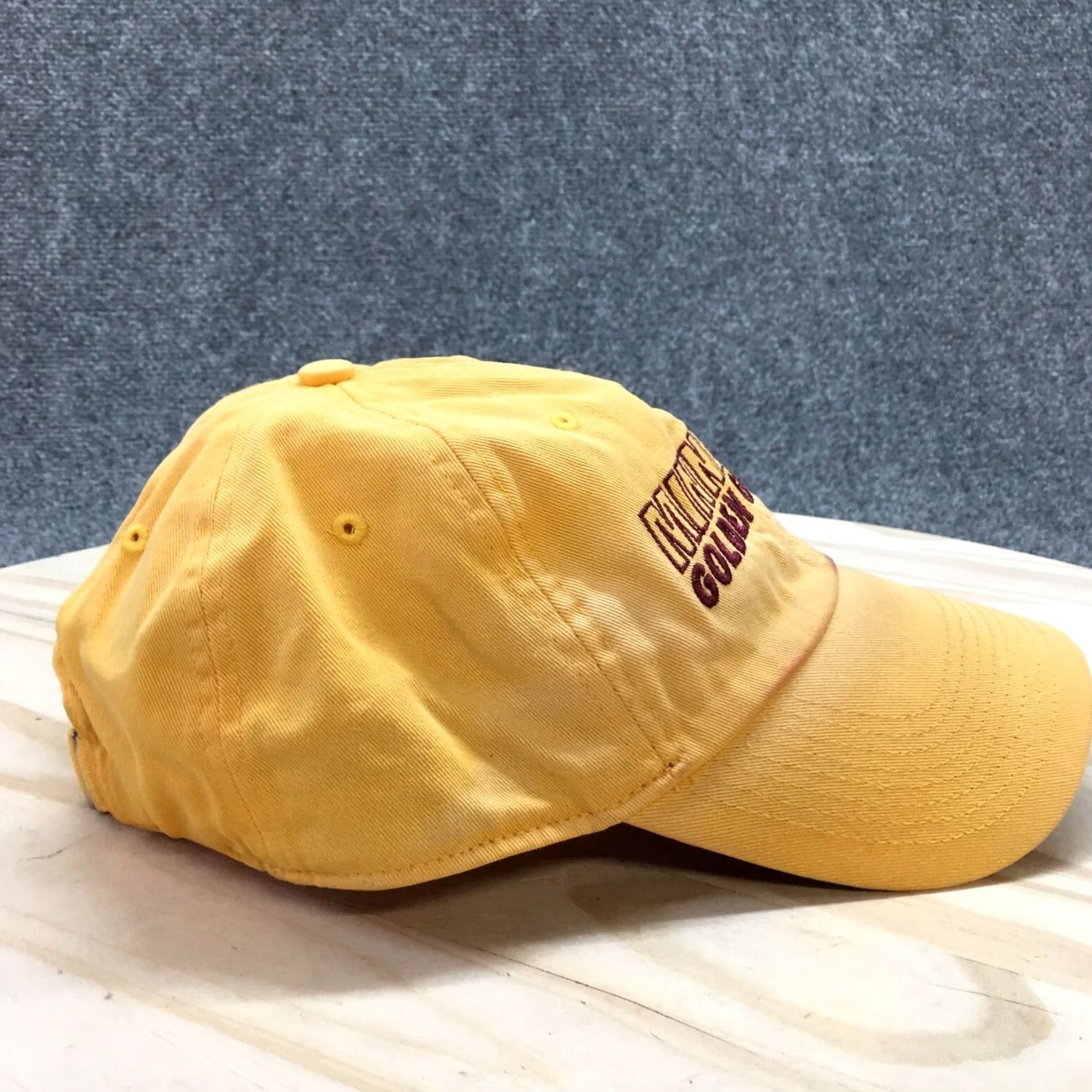 Nike Nike Baseball Cap Minnesota Gophers Mens Gold OS Curved Brim Embroidered Logo Size ONE SIZE - 6 Thumbnail