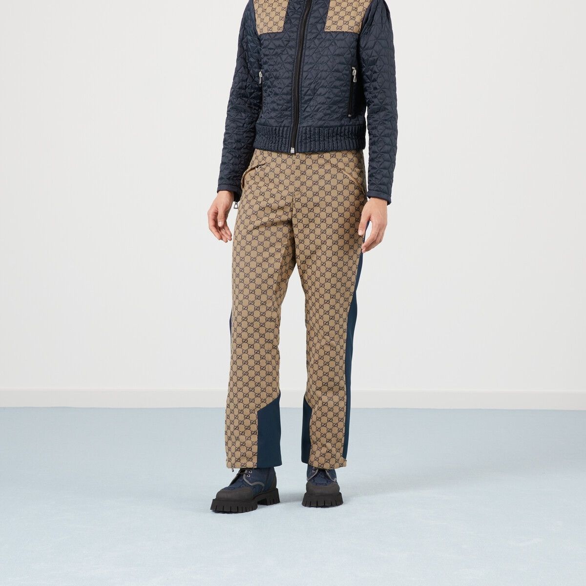 Gucci o1w1db10725 GG Canvas Pant in Beige/Blue Size US 30 / EU 46 - 5 Thumbnail