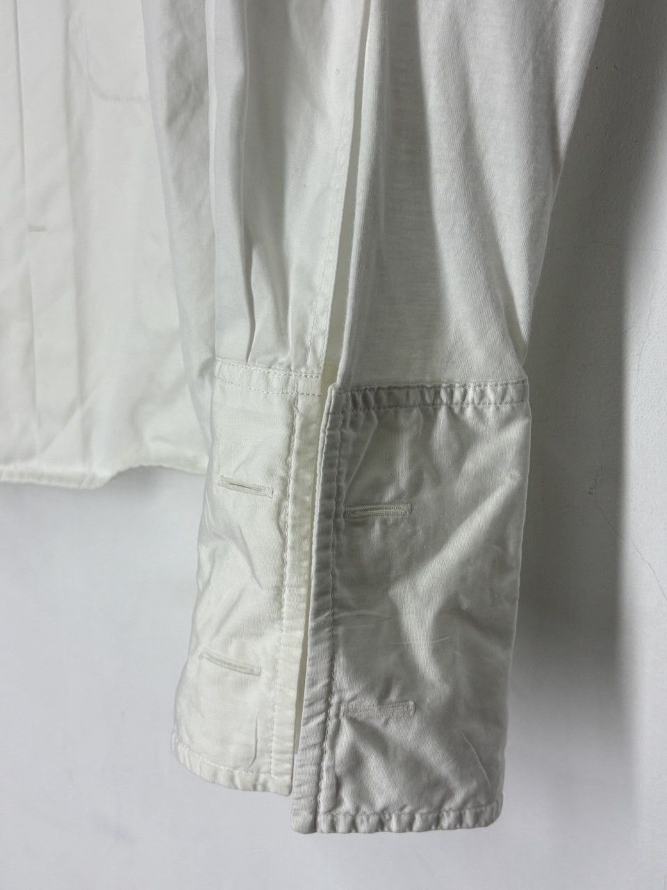 Yves Saint Laurent Yves Saint Laurent by Tom Ford Pleated Dress Shirt Size US M / EU 48-50 / 2 - 9 Thumbnail