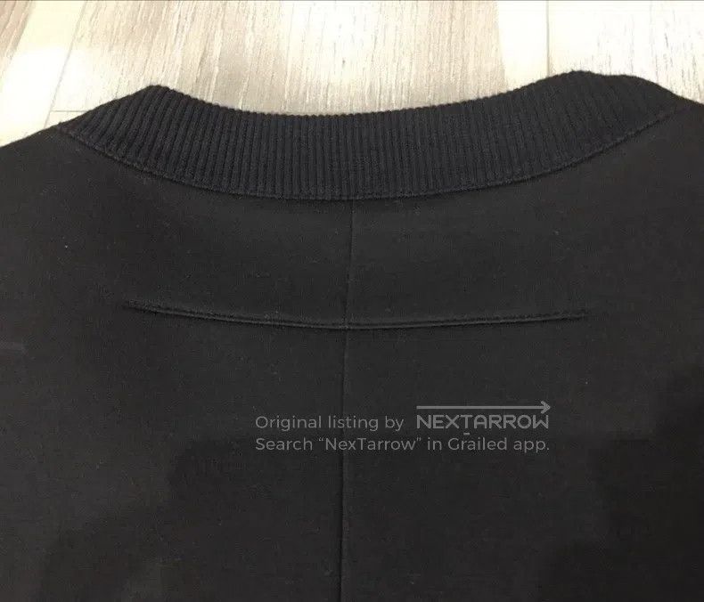 Givenchy Givenchy FW22 Solid Color Logo Printed Round Neck Long Sle Size US L / EU 52-54 / 3 - 7 Thumbnail