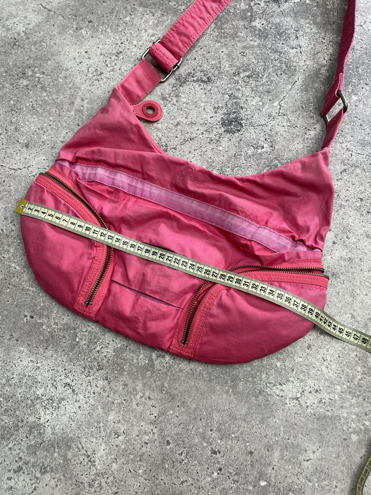 Diesel Vintage Dieslel Bag Y2K Sling bag Messenger Pink 00s Size ONE SIZE - 13 Thumbnail