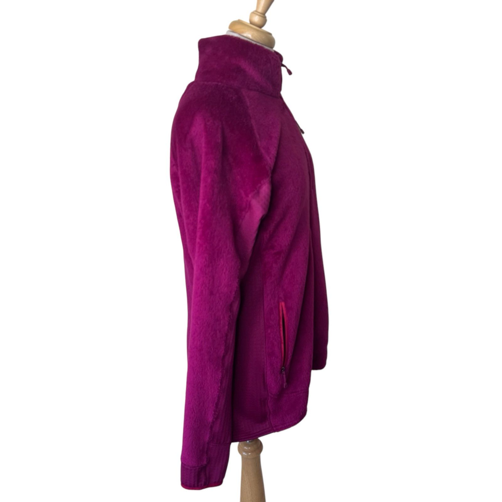 Patagonia PATAGONIA W's R2 Jacket Style # 25148 Magenta Size XL Size XL / US 12-14 / IT 48-50 - 7 Thumbnail