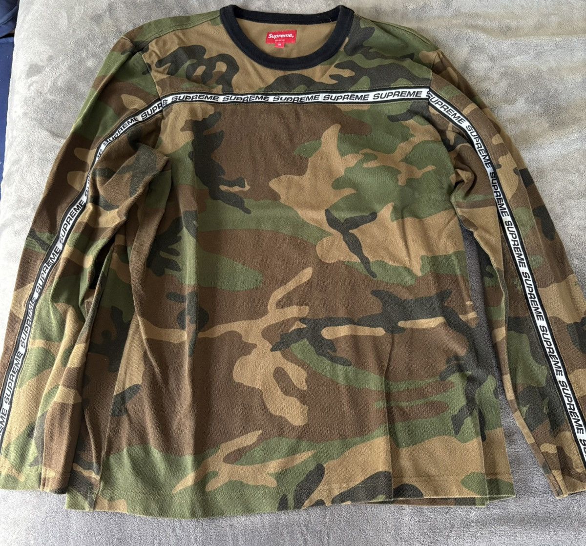 Supreme Supreme Tape Stripe Pullover 2017 Size US M / EU 48-50 / 2 - 1 Thumbnail