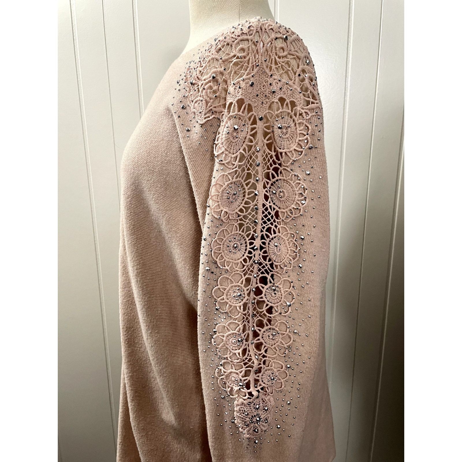 Other Preloved Siren Lily Jeweled Long Sleeve Crochet details Size XL / US 12-14 / IT 48-50 - 3 Thumbnail
