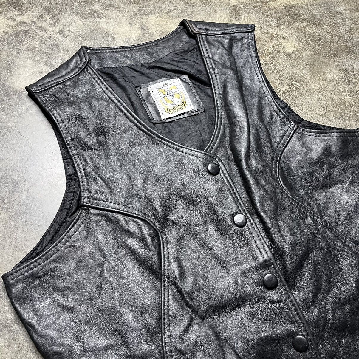 Vintage vintage black leather button snap biker vest Size US M / EU 48-50 / 2 - 5 Thumbnail