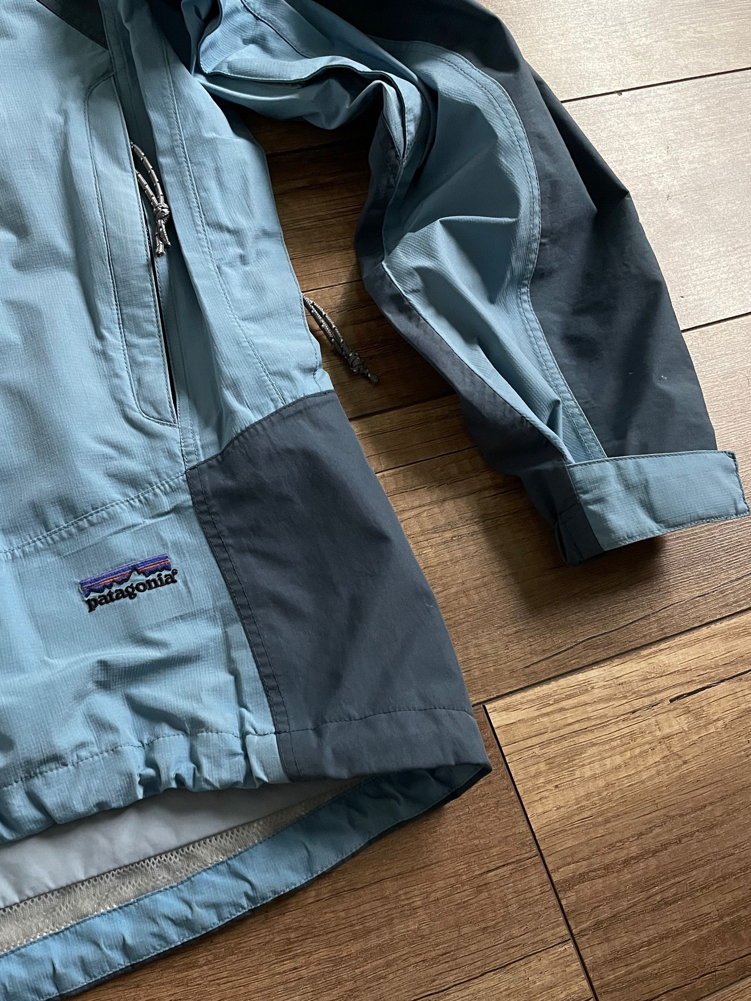 Patagonia Vintage Patagonia GoreTex XCR Blue Hooded Windbreaker Jacket Size M / US 6-8 / IT 42-44 - 6 Thumbnail