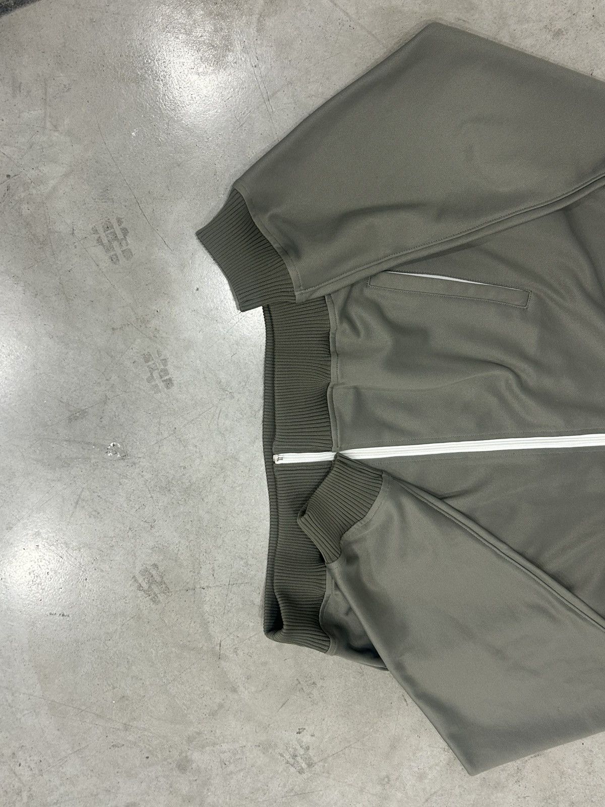 Maison Margiela Maison Margiela SS2020 Track/Light Jacket [Unisex - 40/42] Size US M / EU 48-50 / 2 - 2 Thumbnail