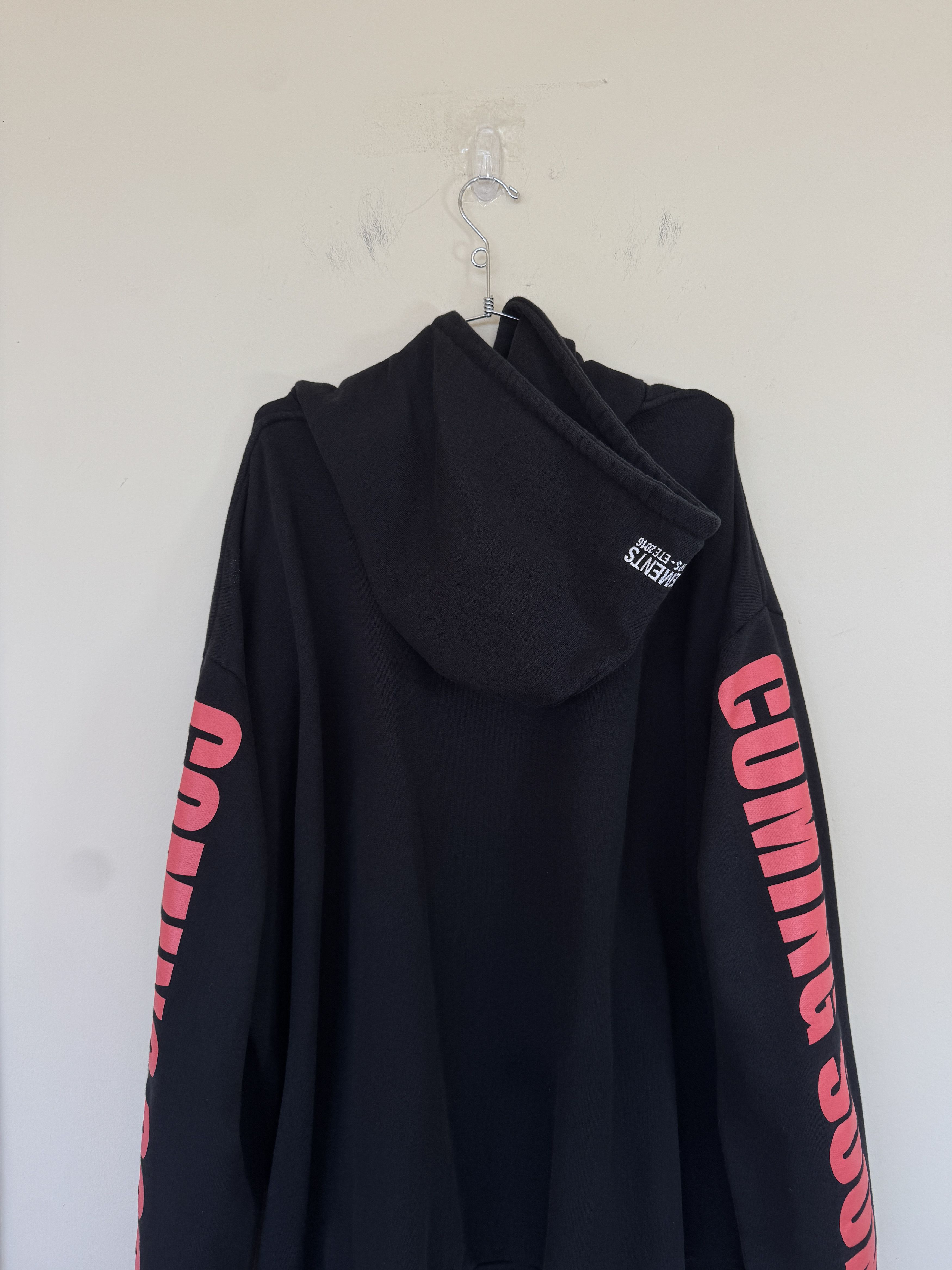 Vetements Vetements Coming Soon Hoodie Size US M / EU 48-50 / 2 - 12 Thumbnail