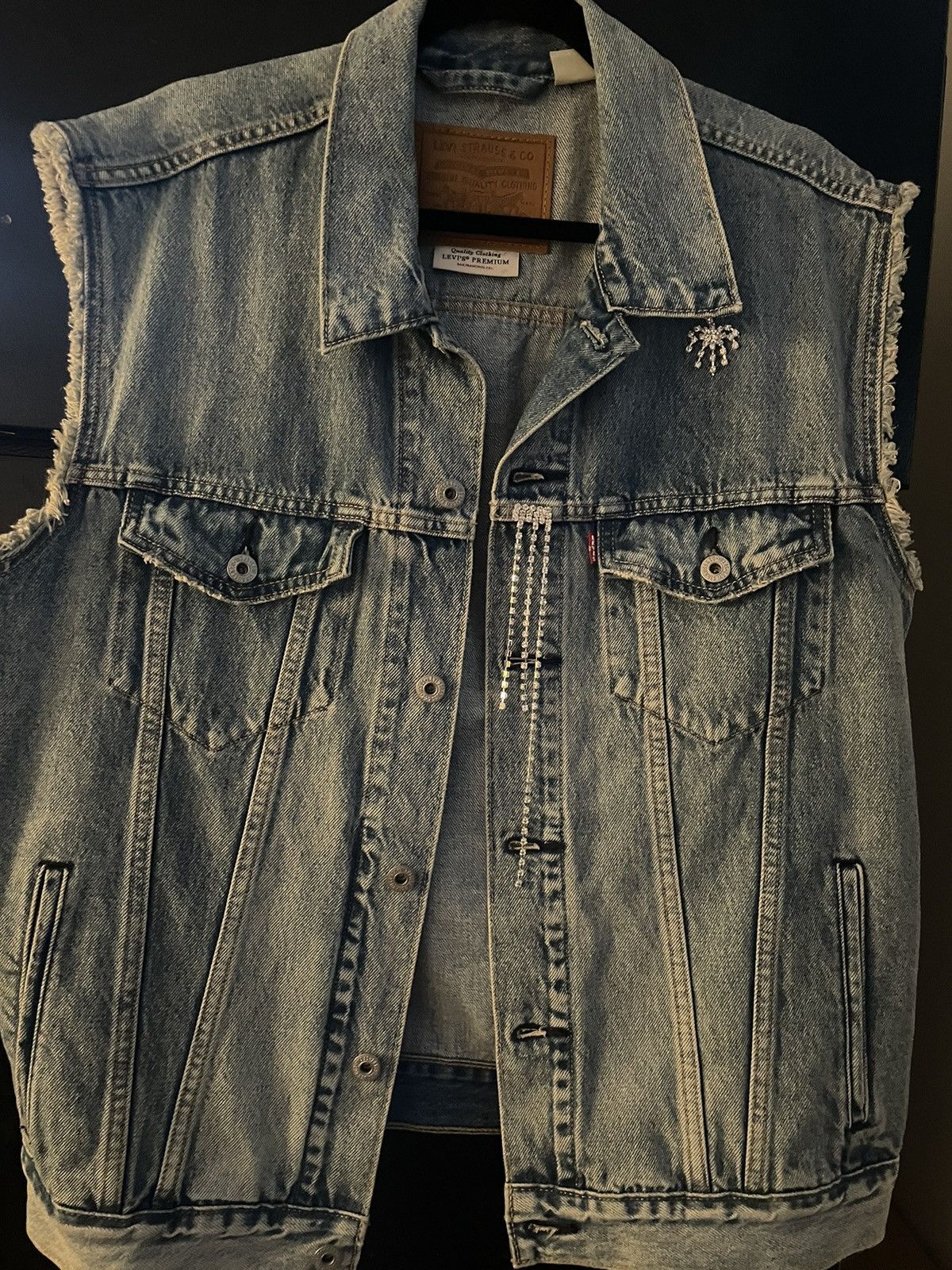 Levi's × Levi's Vintage Clothing Levi’s Denim Sleeveless Jean Jacket Size US XL / EU 56 / 4 - 1 Thumbnail
