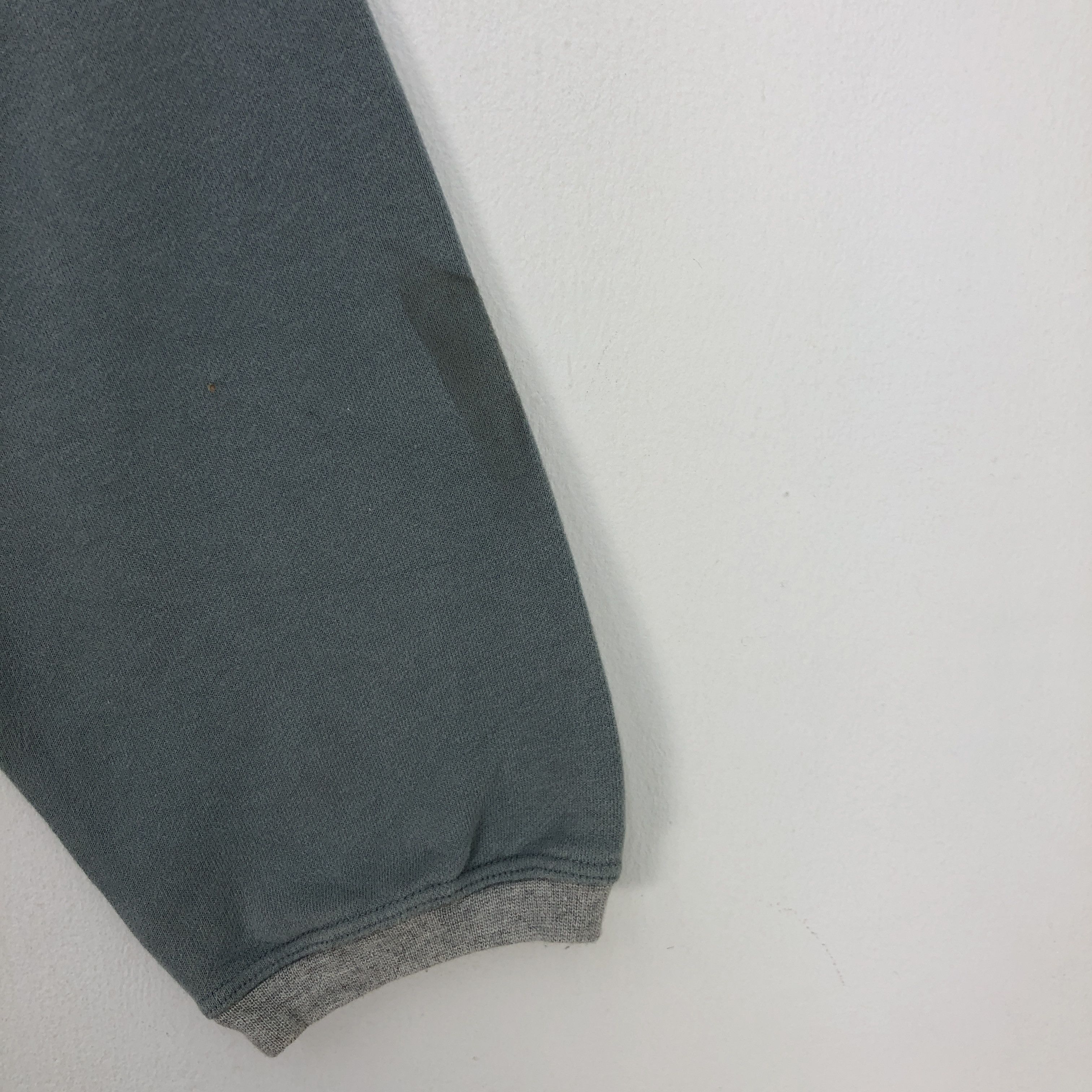 Nike × Vintage Vintage Nike Sweatshirt Nike Swoosh Sweater Jumper Size US L / EU 52-54 / 3 - 12 Thumbnail