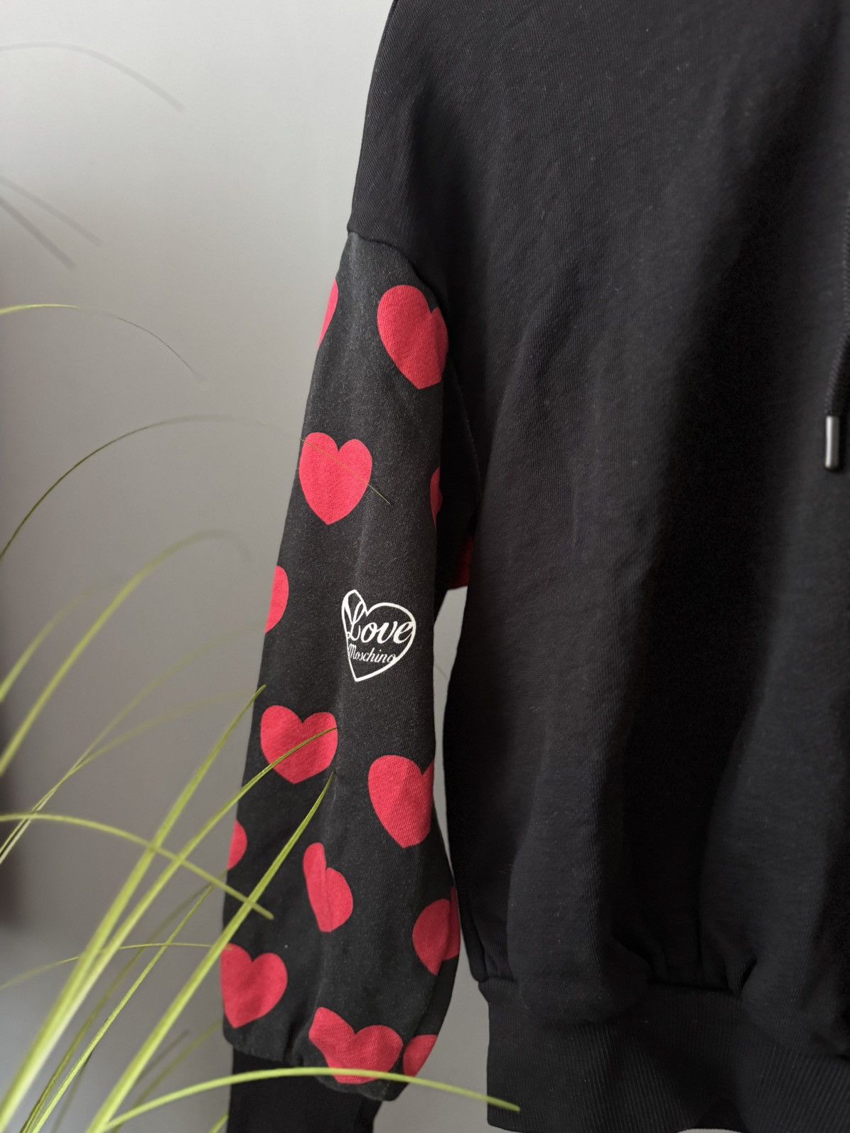 Love Moschino Love moschino crop hoodie woman monogram Size XS / US 0-2 / IT 36-38 - 2 Thumbnail