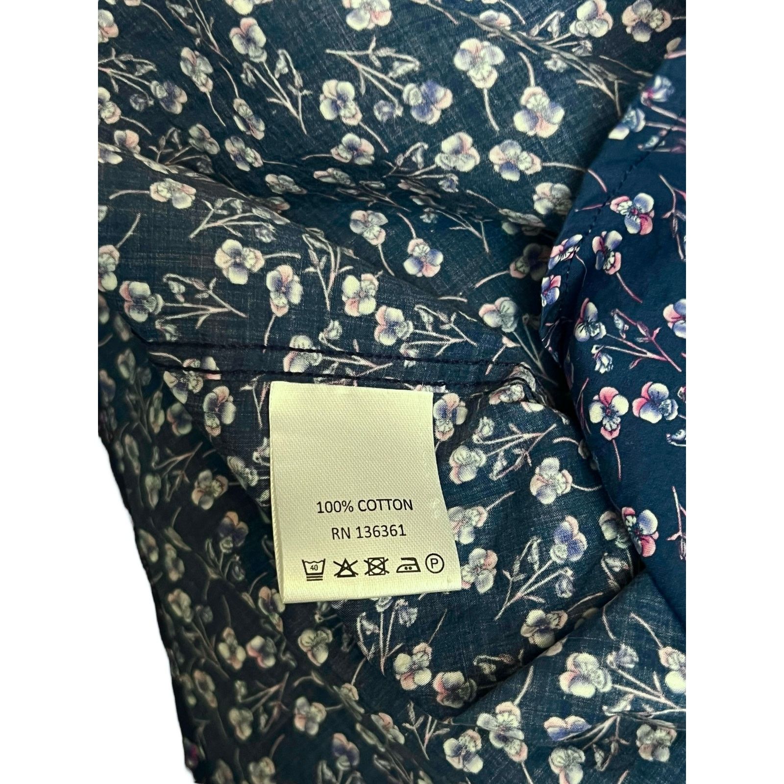 Other QUIETI Men’s Floral Button-Up Shirt Navy Blue Long Sleeve Size US S / EU 44-46 / 1 - 7 Thumbnail