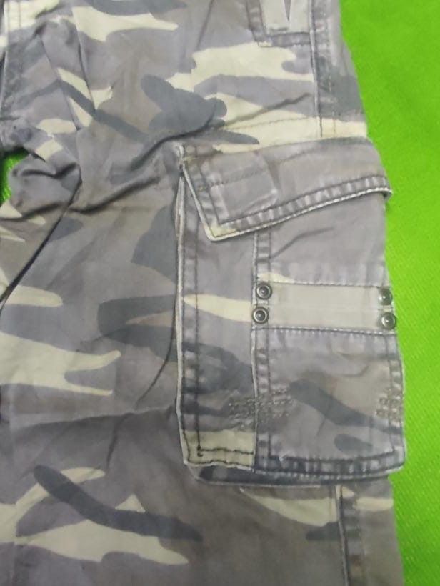Zara CAMOUFLAGE ZARA CARGO PANTS Size US 27 - 8 Thumbnail