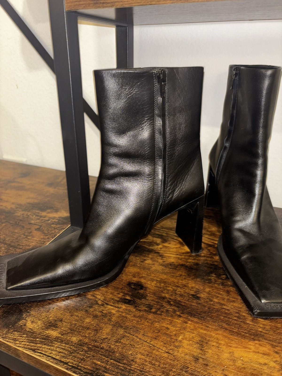 Balenciaga Unique Balenciaga boots Size US 8 / IT 38 - 2 Thumbnail