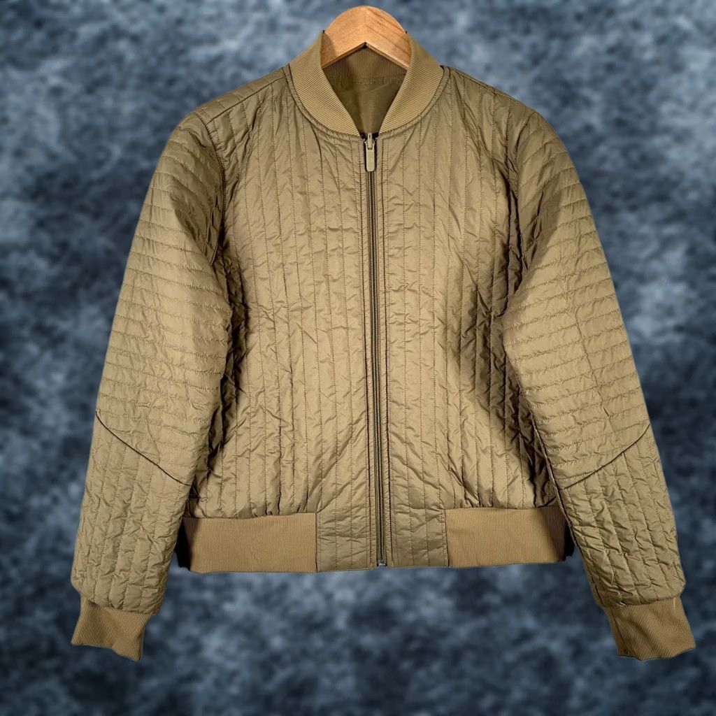 Lululemon Lululemon Bomber Jacket Womens 8 Brown Khaki Non Stop Reversible Quilted Cotton Blend Zip Pockets Size M / US 6-8 / IT 42-44 - 1 Thumbnail