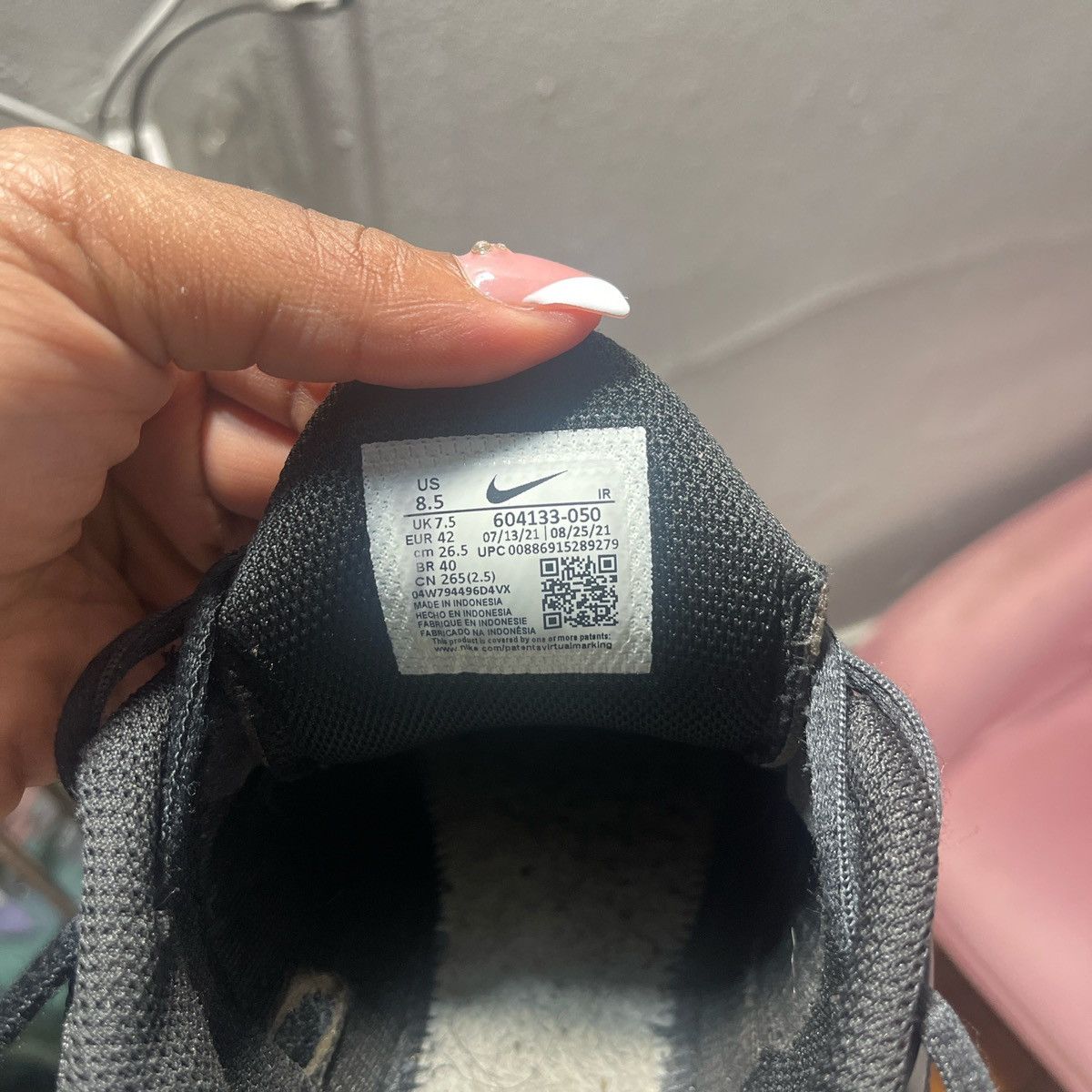 Nike Nike Air Max Size US 8.5 / EU 41-42 - 2 Thumbnail