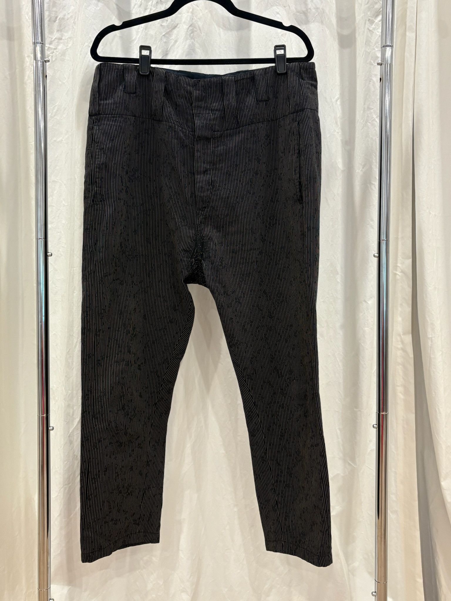 Ann Demeulemeester Ann Demeulemeester Pinstripe Tapered Trousers - Size L Size US 34 / EU 50 - 1 Thumbnail