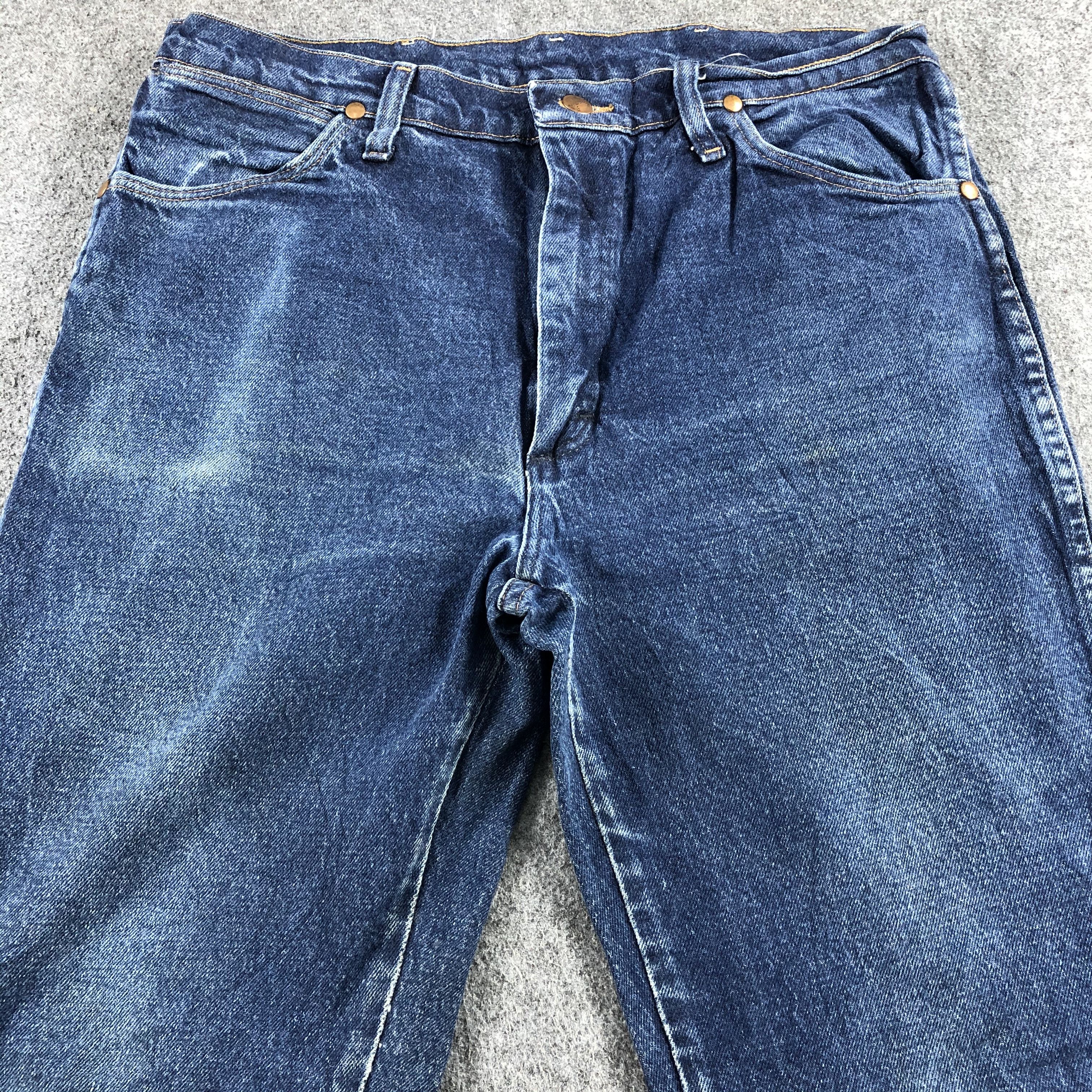 Vintage Vintage Blue Wash Wrangler Jeans-J2106 Size US 33 - 3 Thumbnail