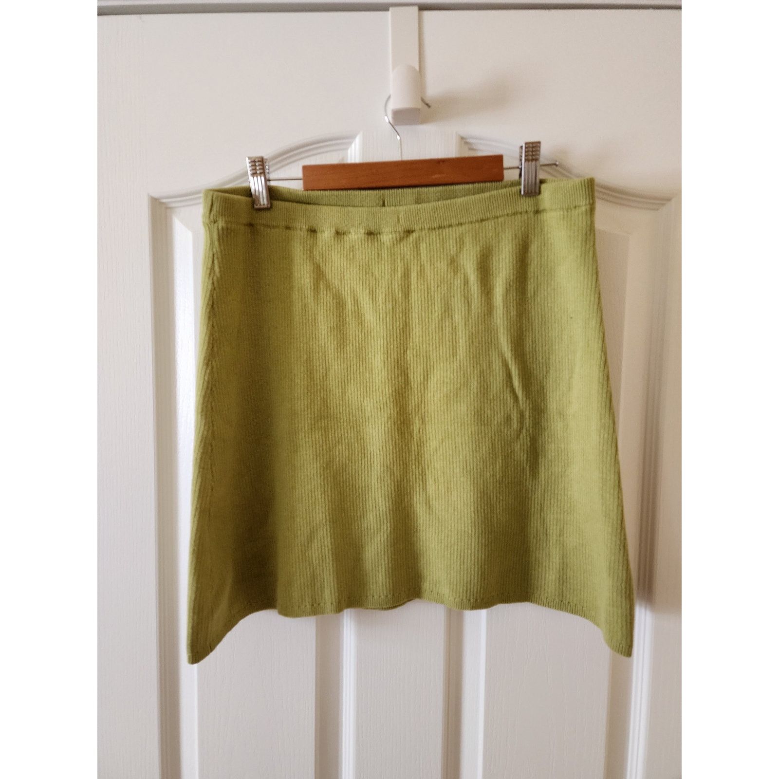 Free People Free People Laurel Knit Mini Skirt Size L Thyme Olive Green Size 32" / US 10 / IT 46 - 1 Thumbnail