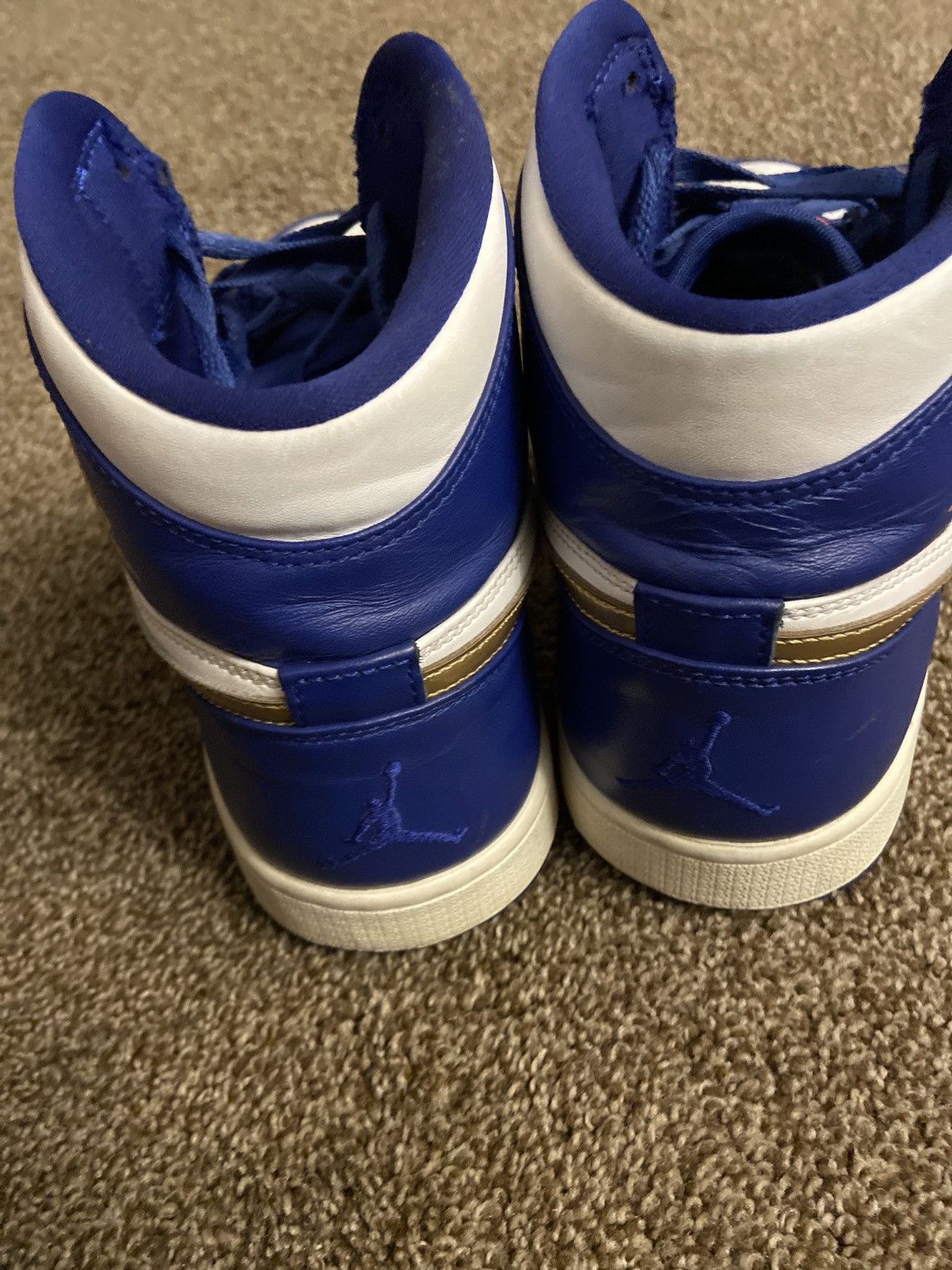 Jordan Brand × Nike Jordan 1 high gold medal Size US 11 / EU 44 - 4 Thumbnail