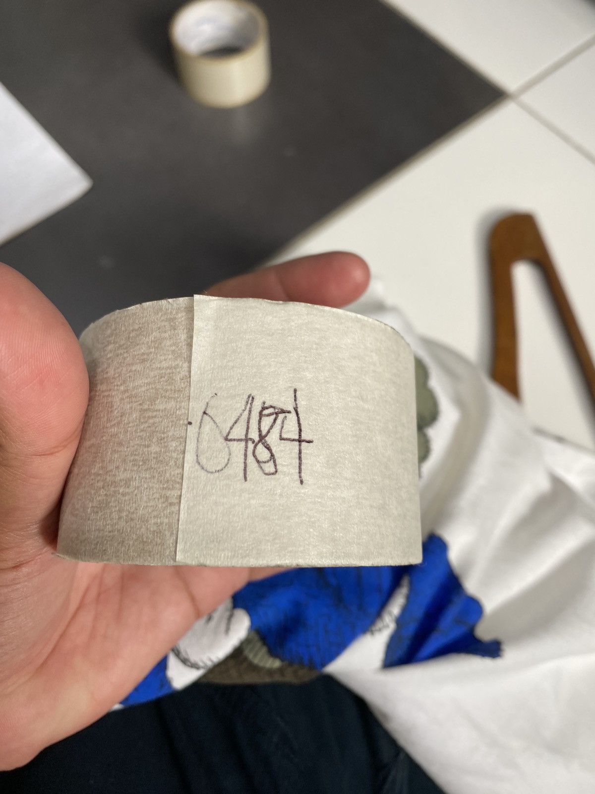 Kaws × Uniqlo KAWS X UNIQLO TSHIRT Size US M / EU 48-50 / 2 - 9 Thumbnail