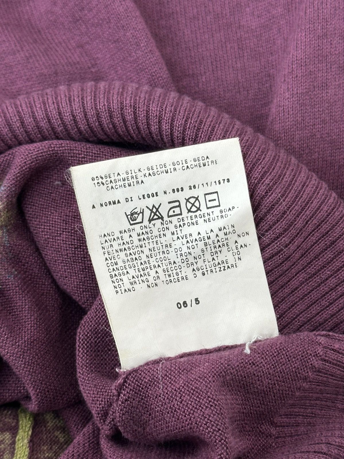 Versace Jeans Couture Vintage Versace Jeans Couture Silk-Cashmere Women’s Sweater Size XS / US 0-2 / IT 36-38 - 11 Thumbnail
