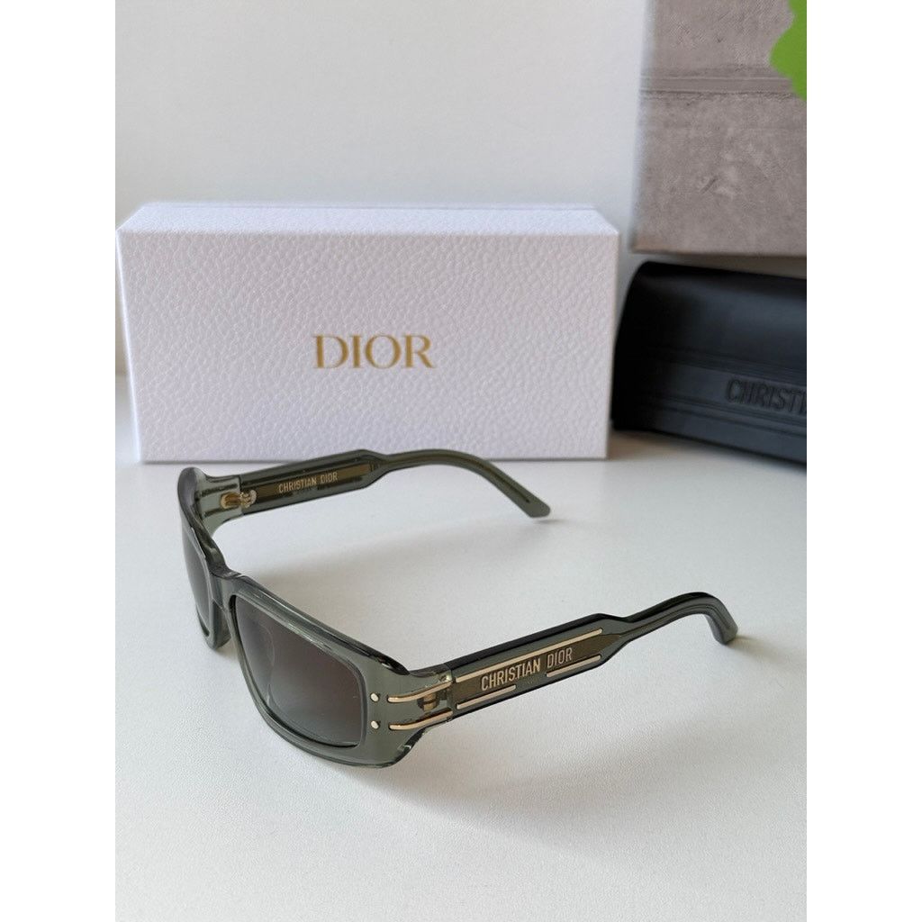 Dior NEW Dior Signature S9U Slim Mask Sunglasses in Green Size ONE SIZE - 4 Thumbnail