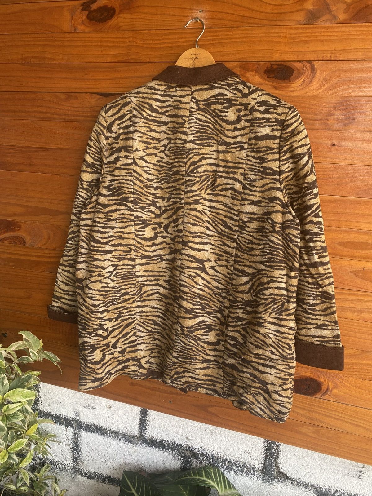 Japanese Brand Vintage Remalon Tiger Print Wool Jacket Brown Animal Coat Size L / US 10 / IT 46 - 10 Thumbnail
