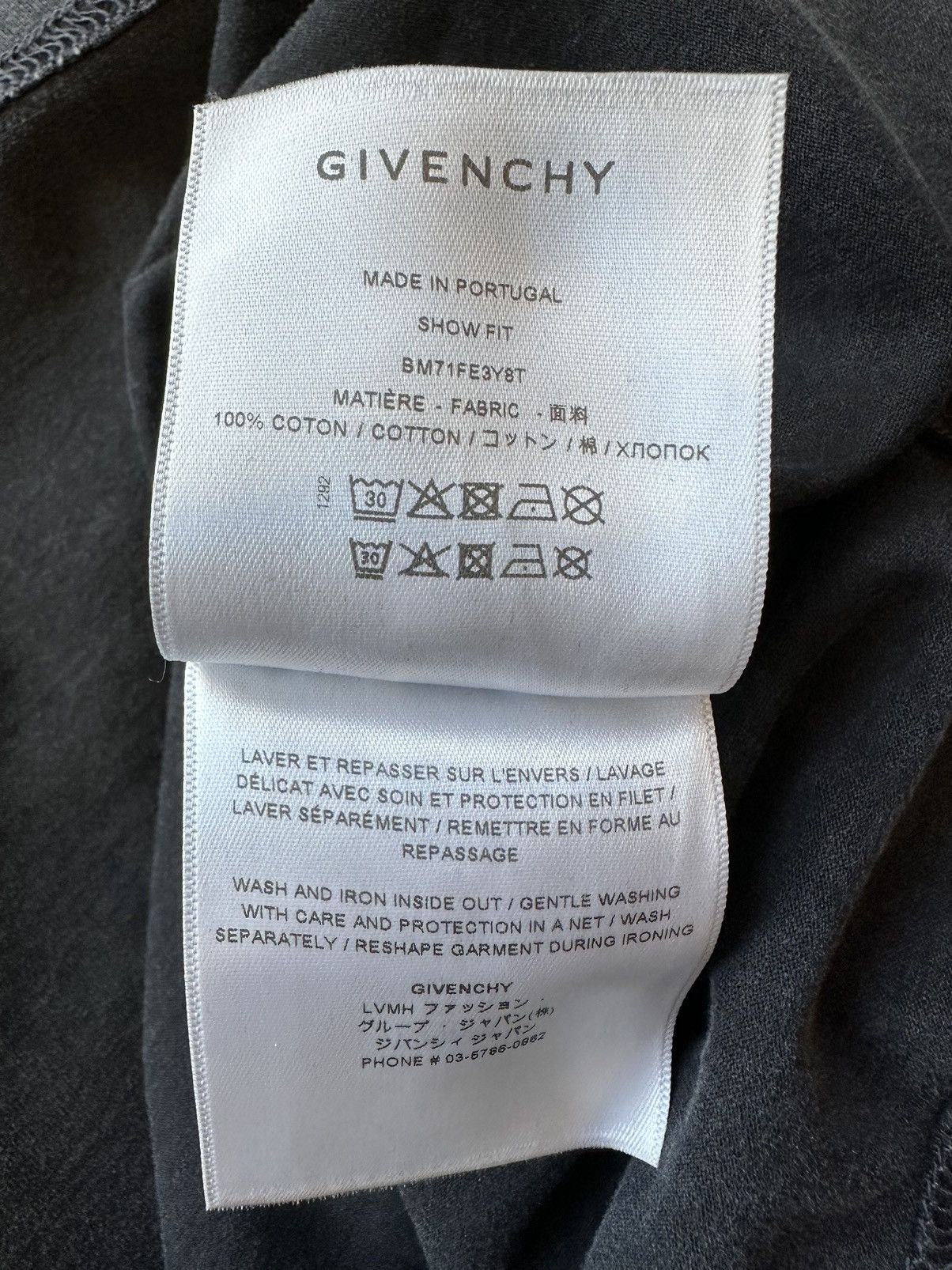 GIVENCHY　made in italy Givenchy logo t-shirt in black (made in Italy) | eBay