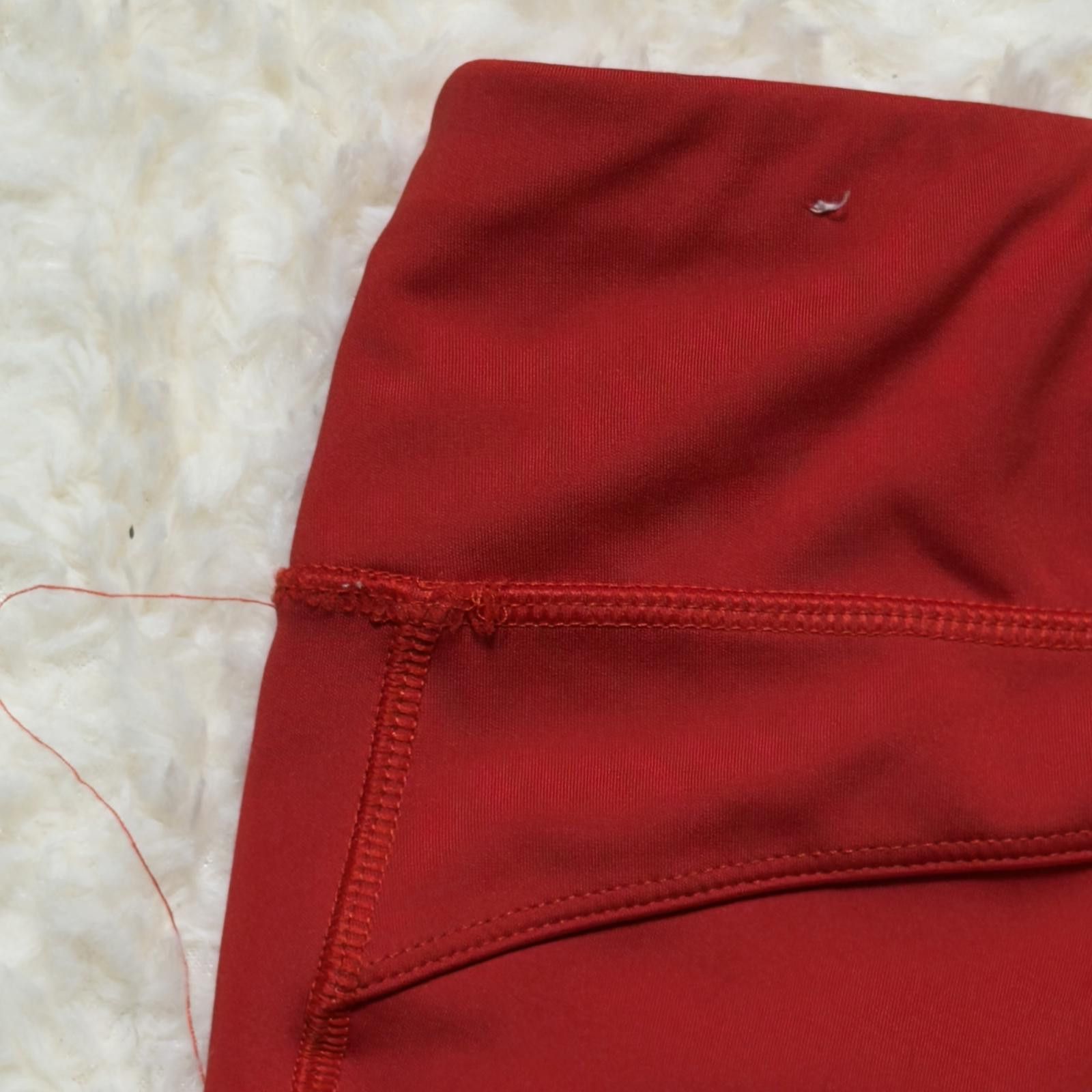 Tommy Hilfiger Tommy Hilfiger Sport Red Athletic Biker Shorts Size 28" / US 6 / IT 42 - 6 Thumbnail
