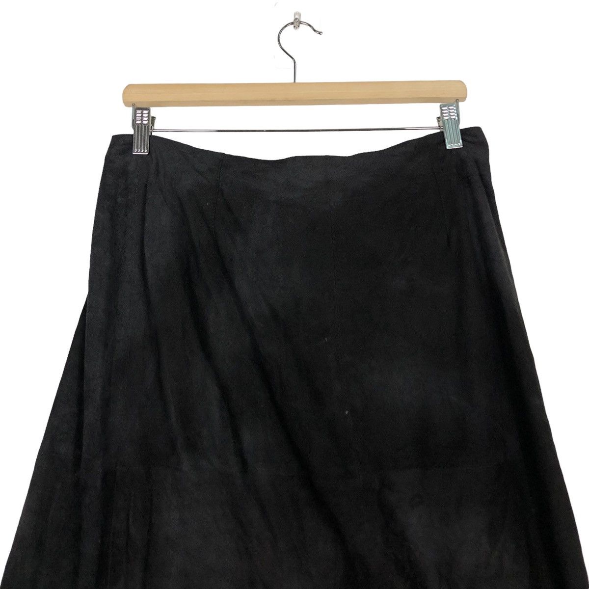 Burberry 🔥Rare Genuine Leather Long Skirt Burberry London Size 25" / US 0 / IT 36 - 10 Thumbnail