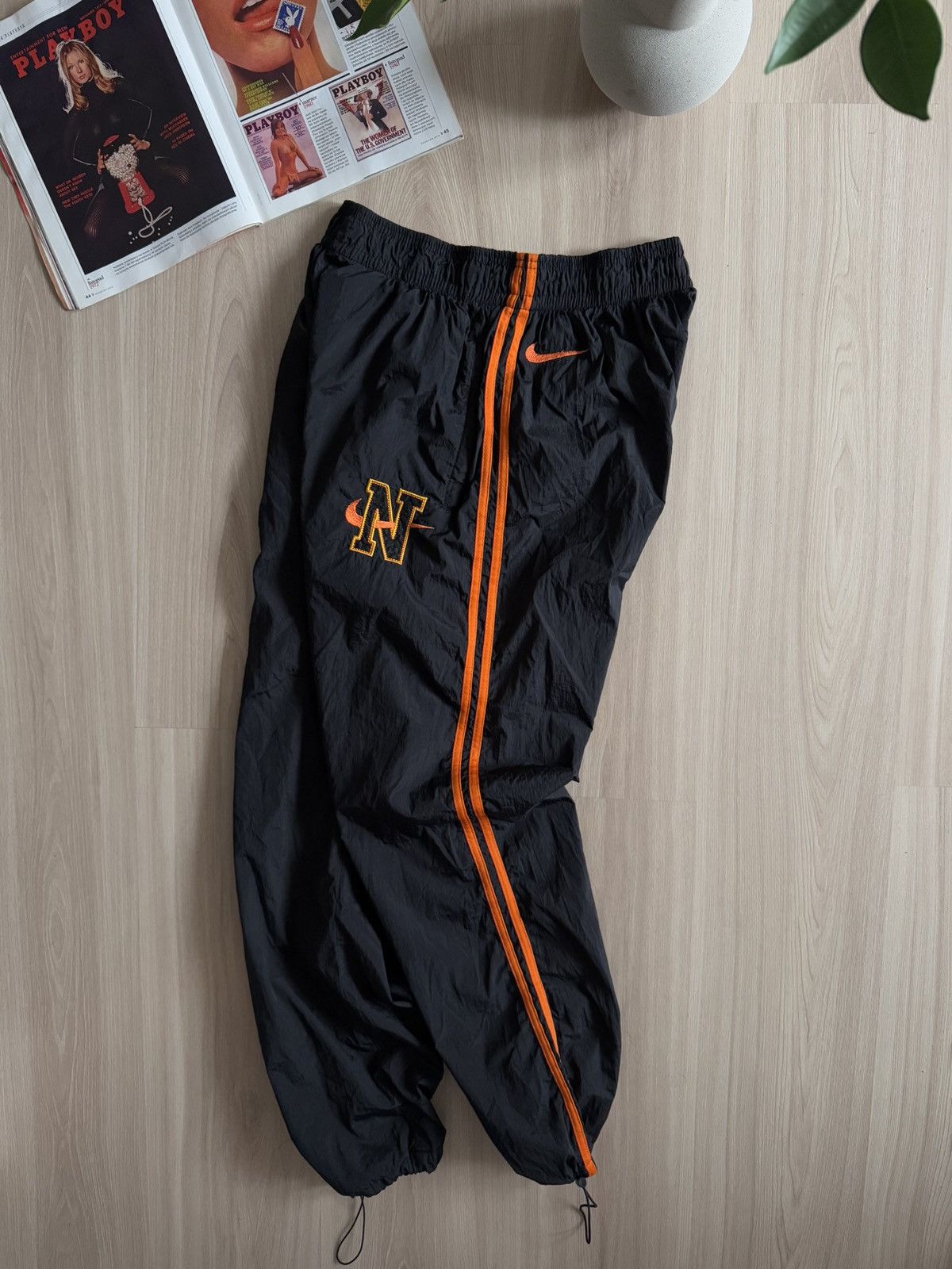 Nike Vintage Nike Nylon Track Pants 00s Size US 34 / EU 50 - 1 Thumbnail