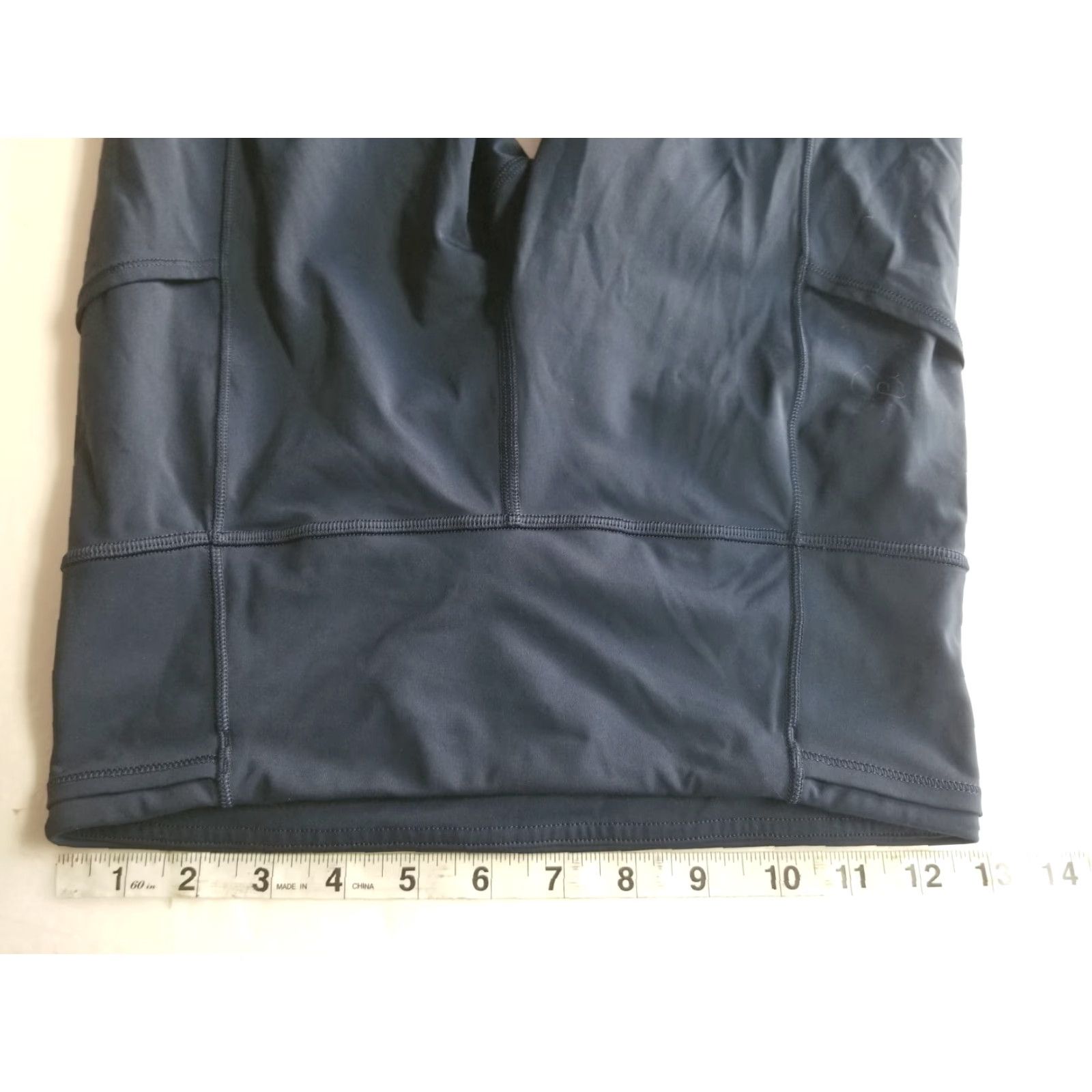 Lululemon Lululemon Women Size 6 Leggings Blue Yoga Gym Compression Tight Pants Athletic Cross Training Running & Jogging Pockets Inseam 19 Size 28" / US 6 / IT 42 - 3 Thumbnail
