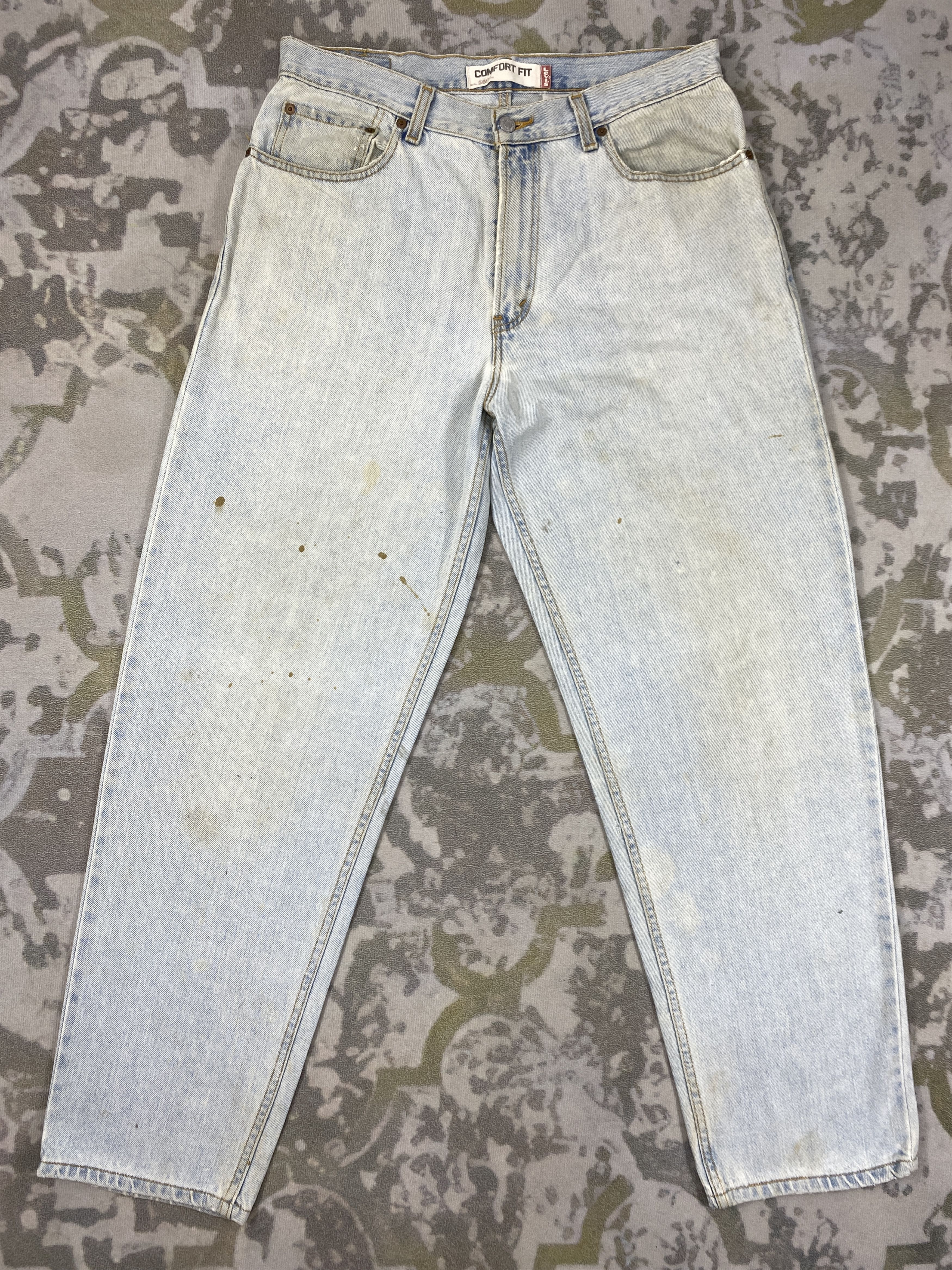 Levi's Light Wash Vintage Levi's 560 Jeans 35x32 Denim -JN1024 Size US 35 - 1 Thumbnail