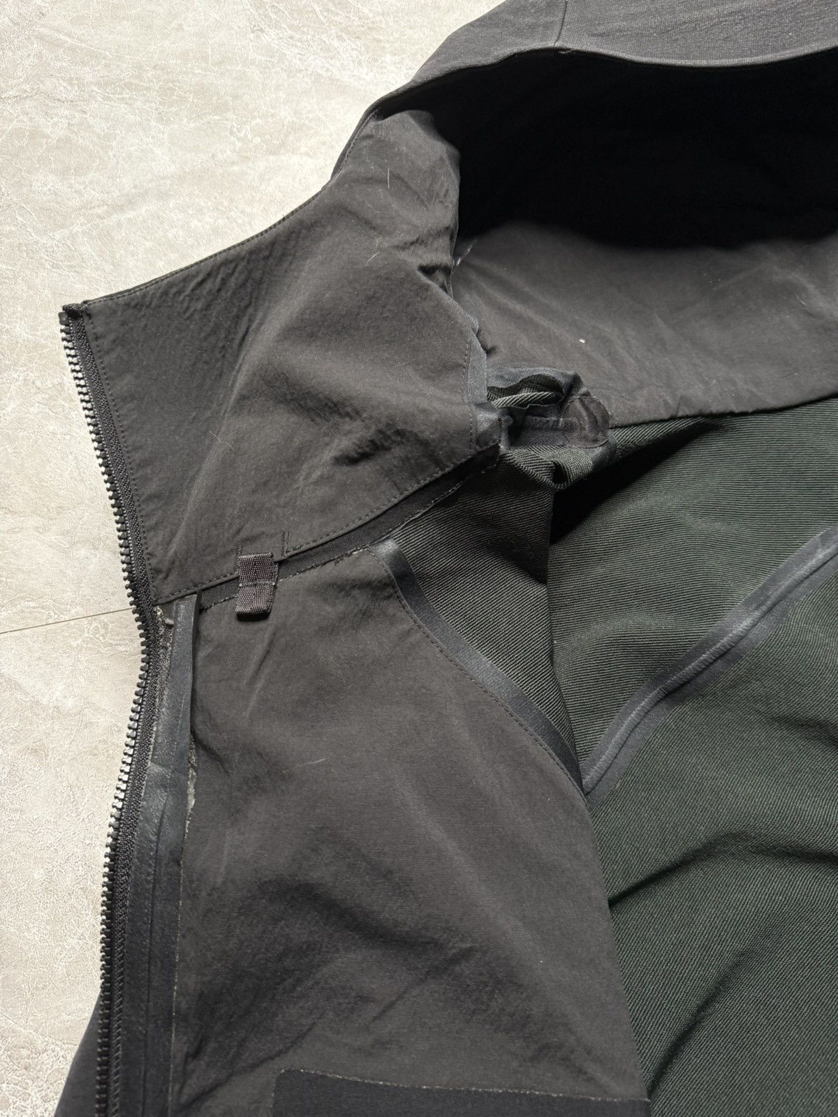 Arc'teryx Arcteryx Veilance Isogon MX Jacket Size US M / EU 48-50 / 2 - 5 Thumbnail