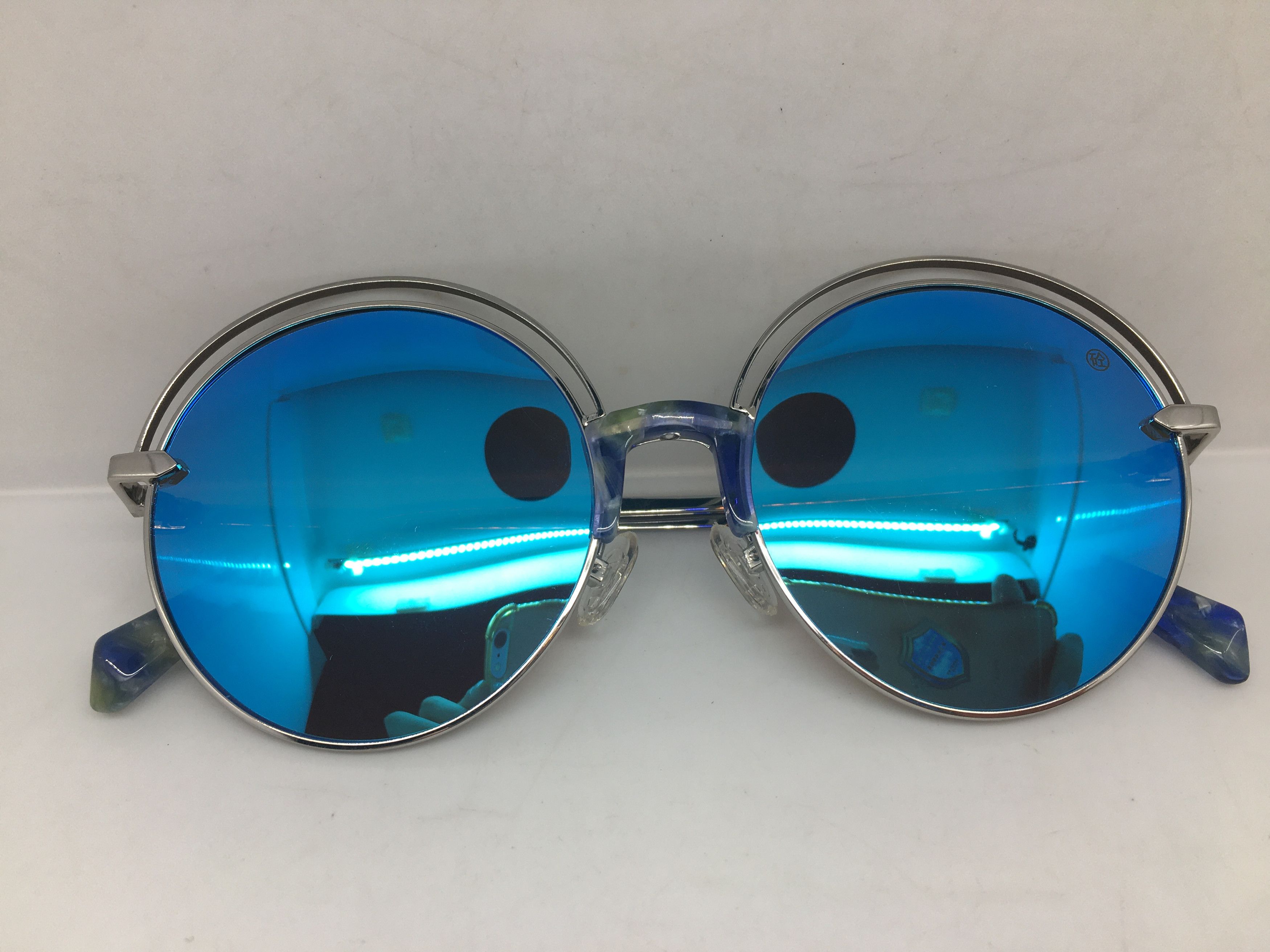 Other Silver Round Sunglasses Frame PIN UP GIRL Size ONE SIZE - 6 Thumbnail