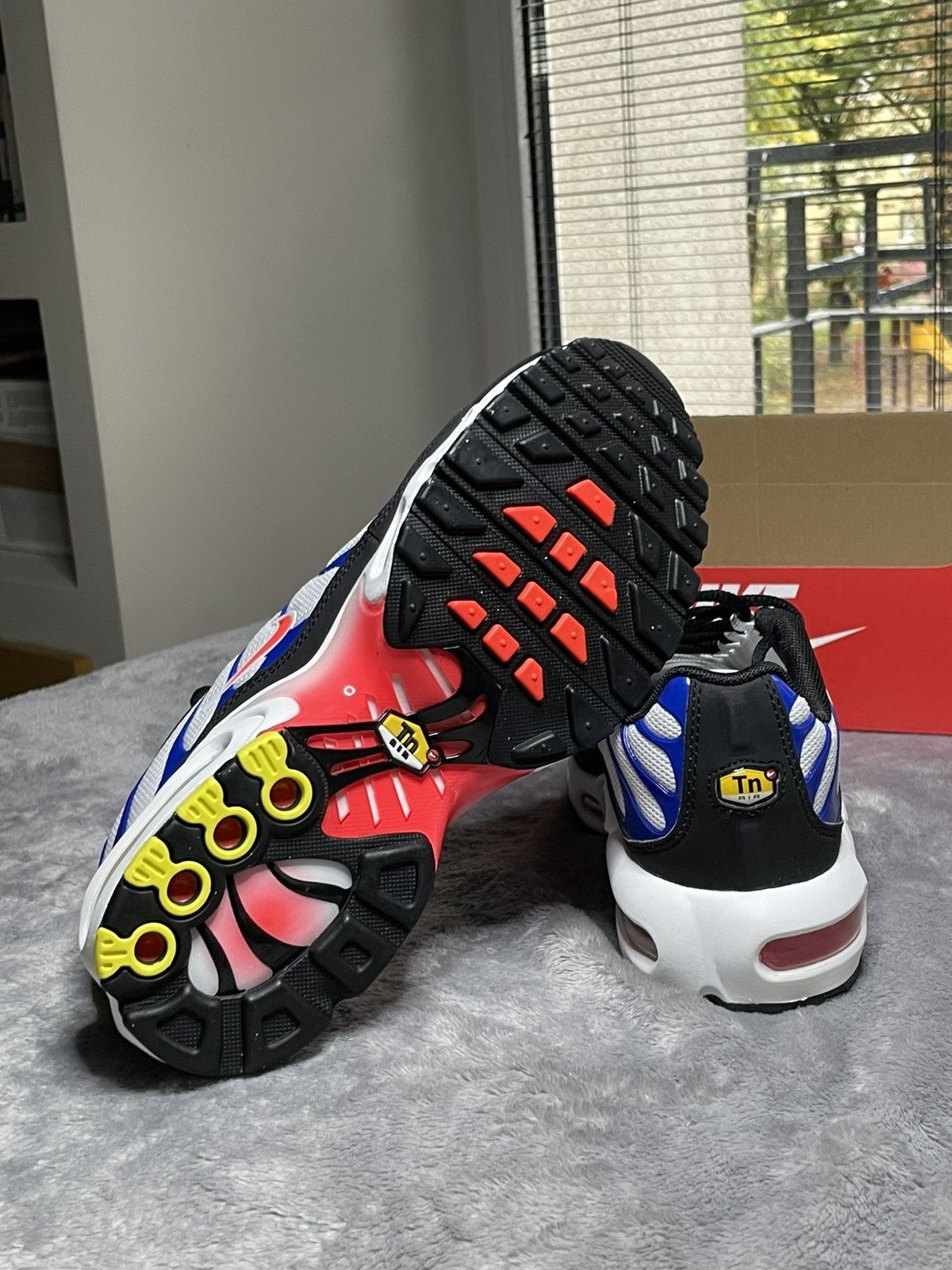 Nike Sneakers Nike Air Max Plus (GS) Size US 7.5 / IT 37.5 - 6 Thumbnail