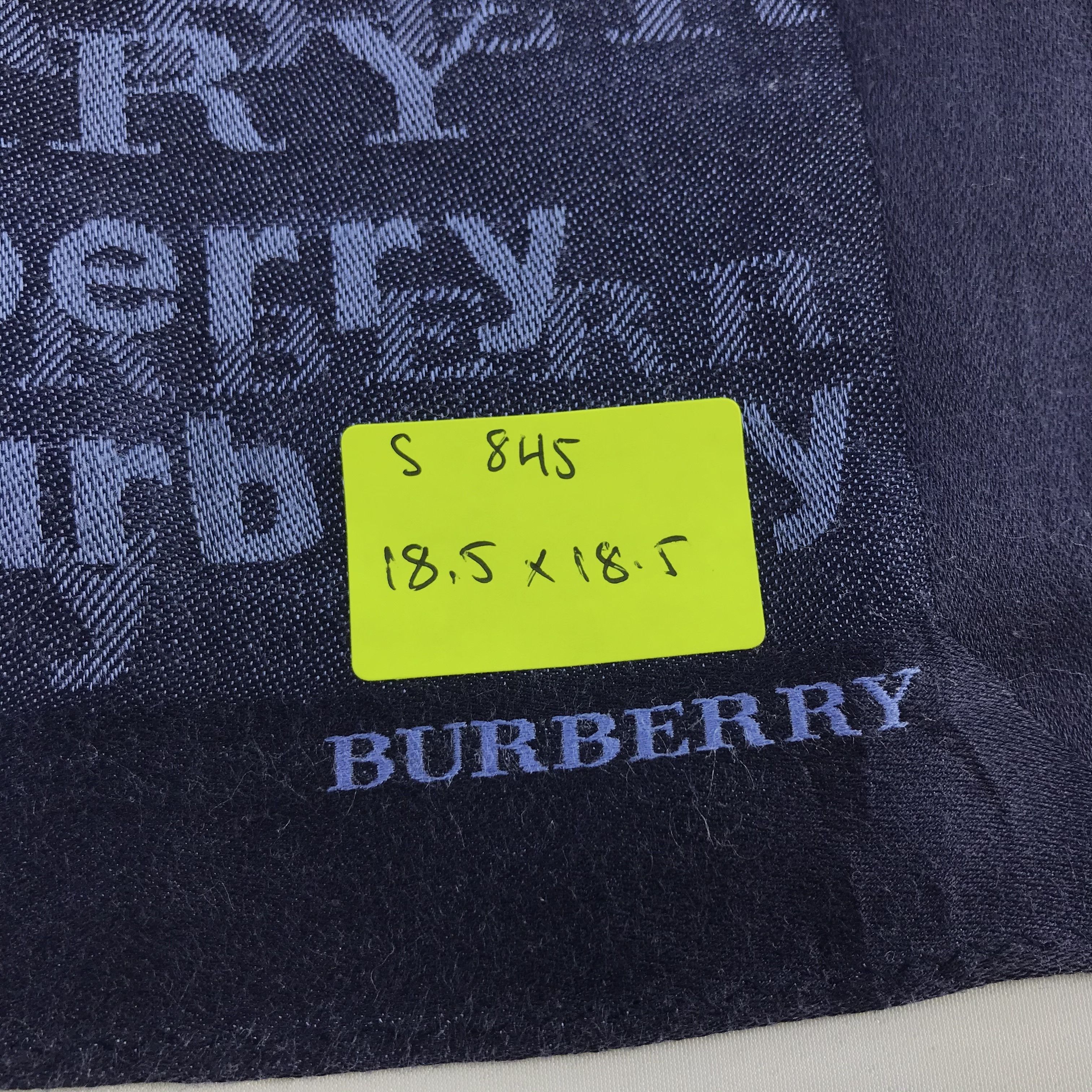 Burberry × Vintage Burberry Bandana / Handkerchief / Neckerchief - S845 Size ONE SIZE - 5 Thumbnail