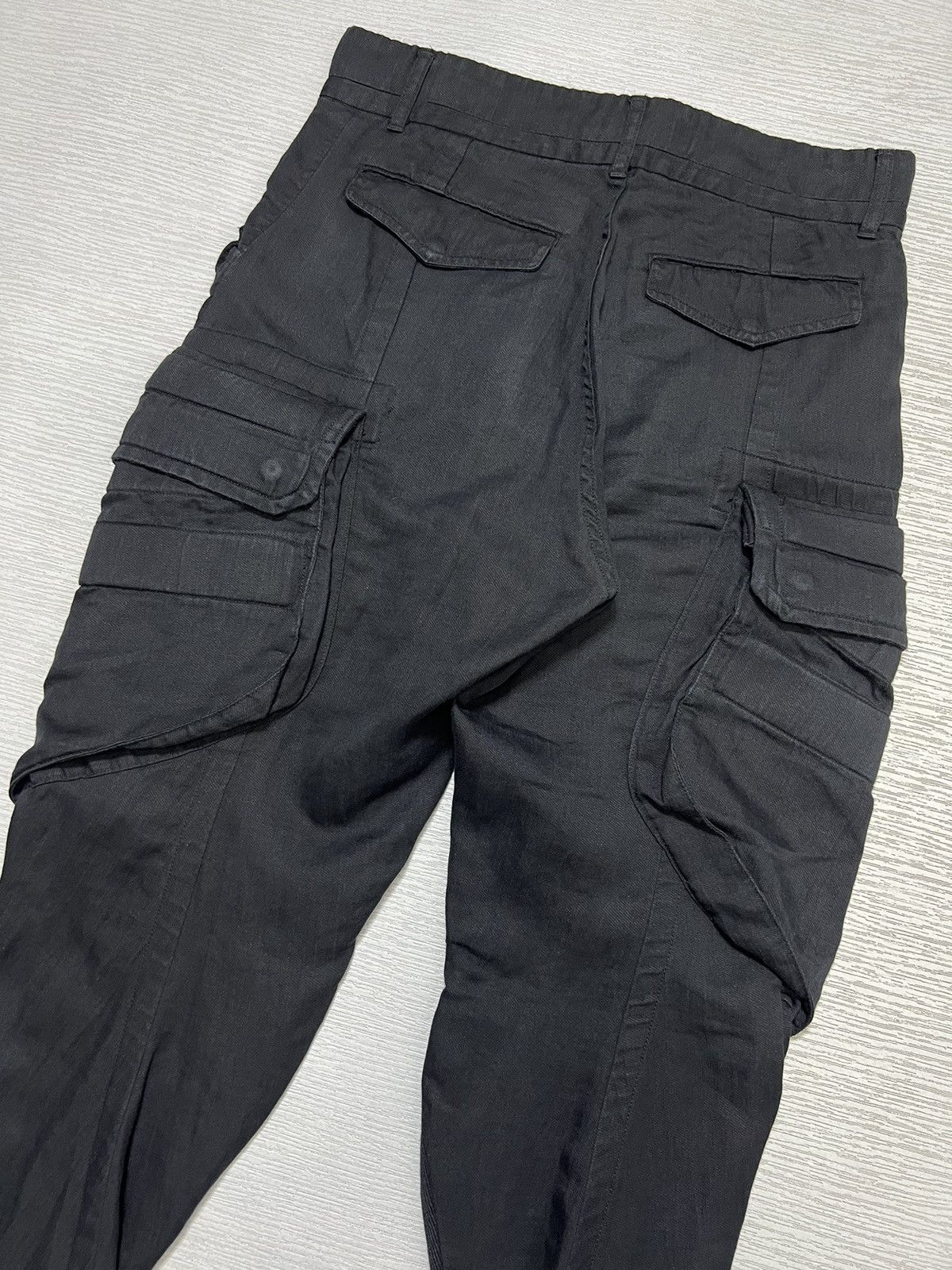 Julius Julius_7 - S/S 13’ - “Vandalism” Gasmask Cargo Pants Size US 30 / EU 46 - 9 Thumbnail