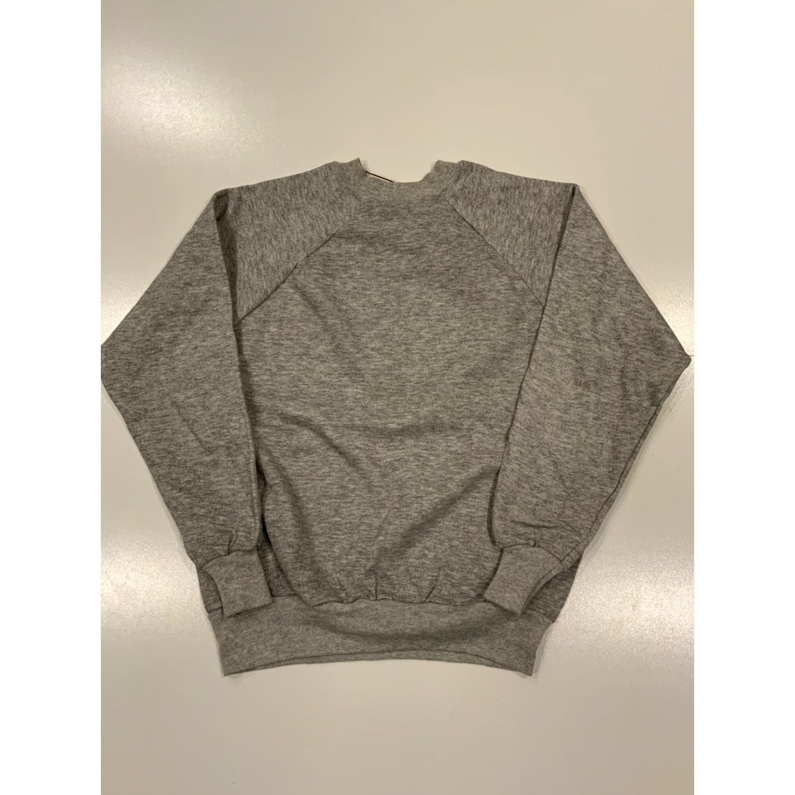 Vintage VINTAGE NWT Old Stock Coldsweat Phys Ed Dept. Bears Crewneck Sweatshirt L Gray Men Sweatshirt Size US L / EU 52-54 / 3 - 2 Thumbnail
