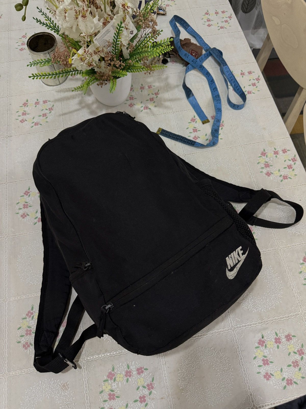 Nike 🔥🔥🔥ARCHIVE NIKE BAGPACK Size ONE SIZE - 2 Thumbnail