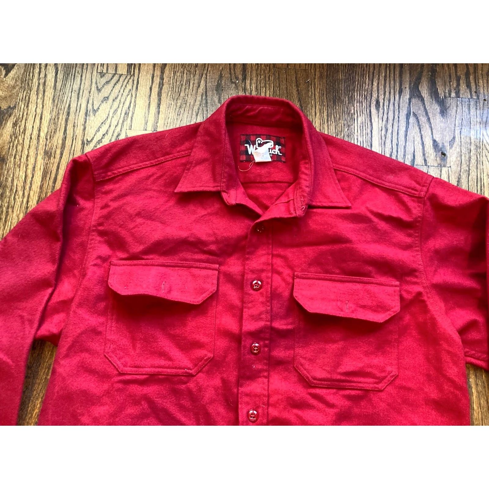 Vintage VINTAGE Woolrich Shirt Jacket Mens Large Red Long Sleeve Button Up Flannel Size US L / EU 52-54 / 3 - 4 Thumbnail