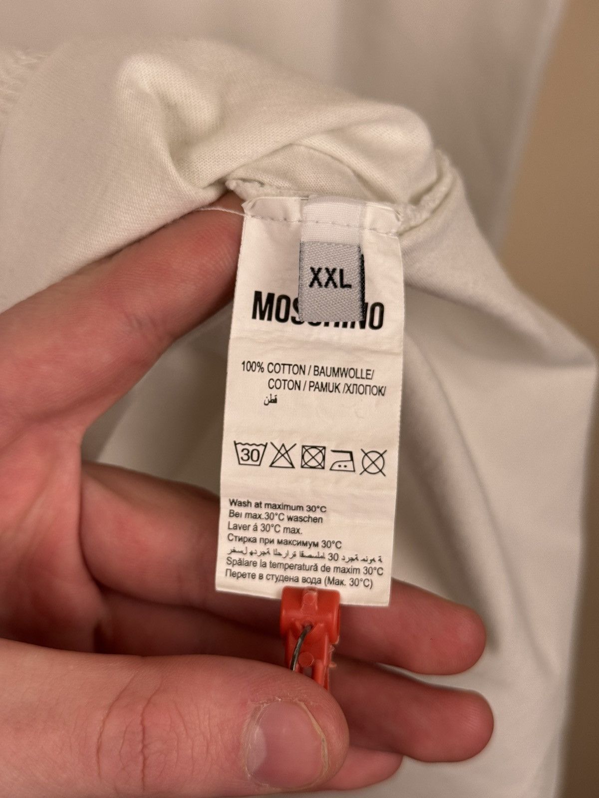Moschino Moschino T shirt Teddy Bear Hardy White Mens Luxury Hype Size US XXL / EU 58 / 5 - 22 Thumbnail