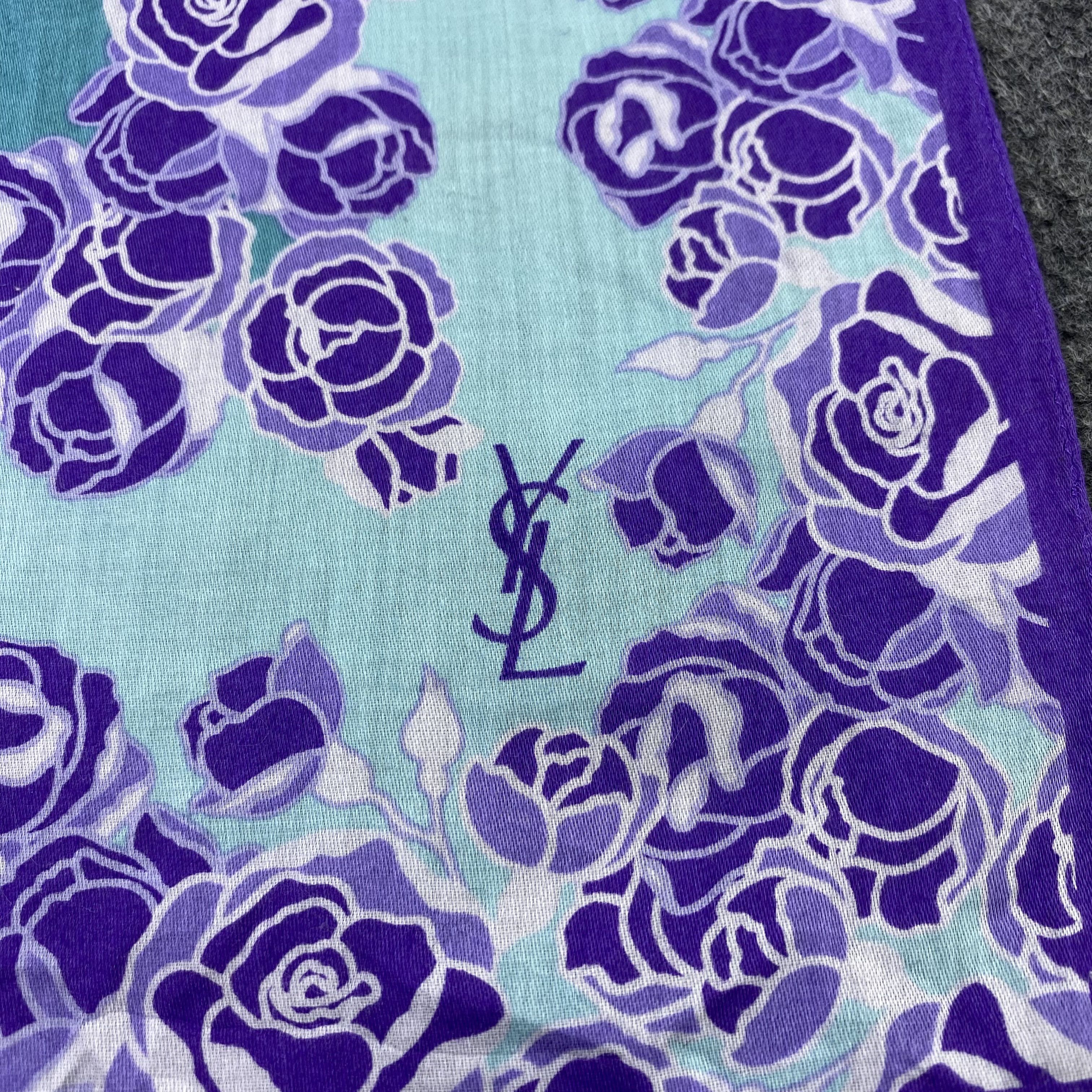 Yves Saint Laurent YSL Handkerchief / Bandana / Neckerchief-B2256 Size ONE SIZE - 7 Thumbnail